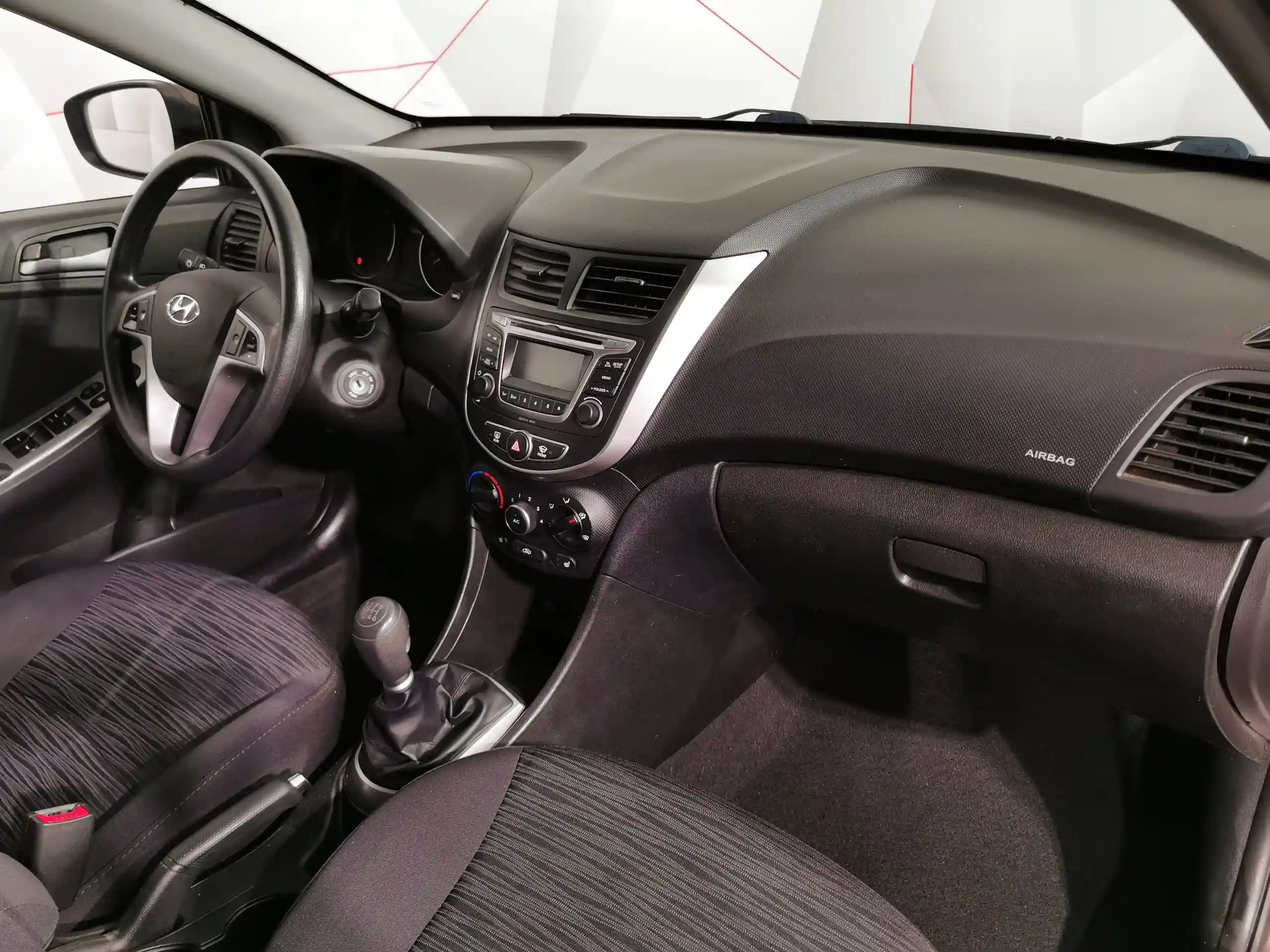 Hyundai Solaris 2014