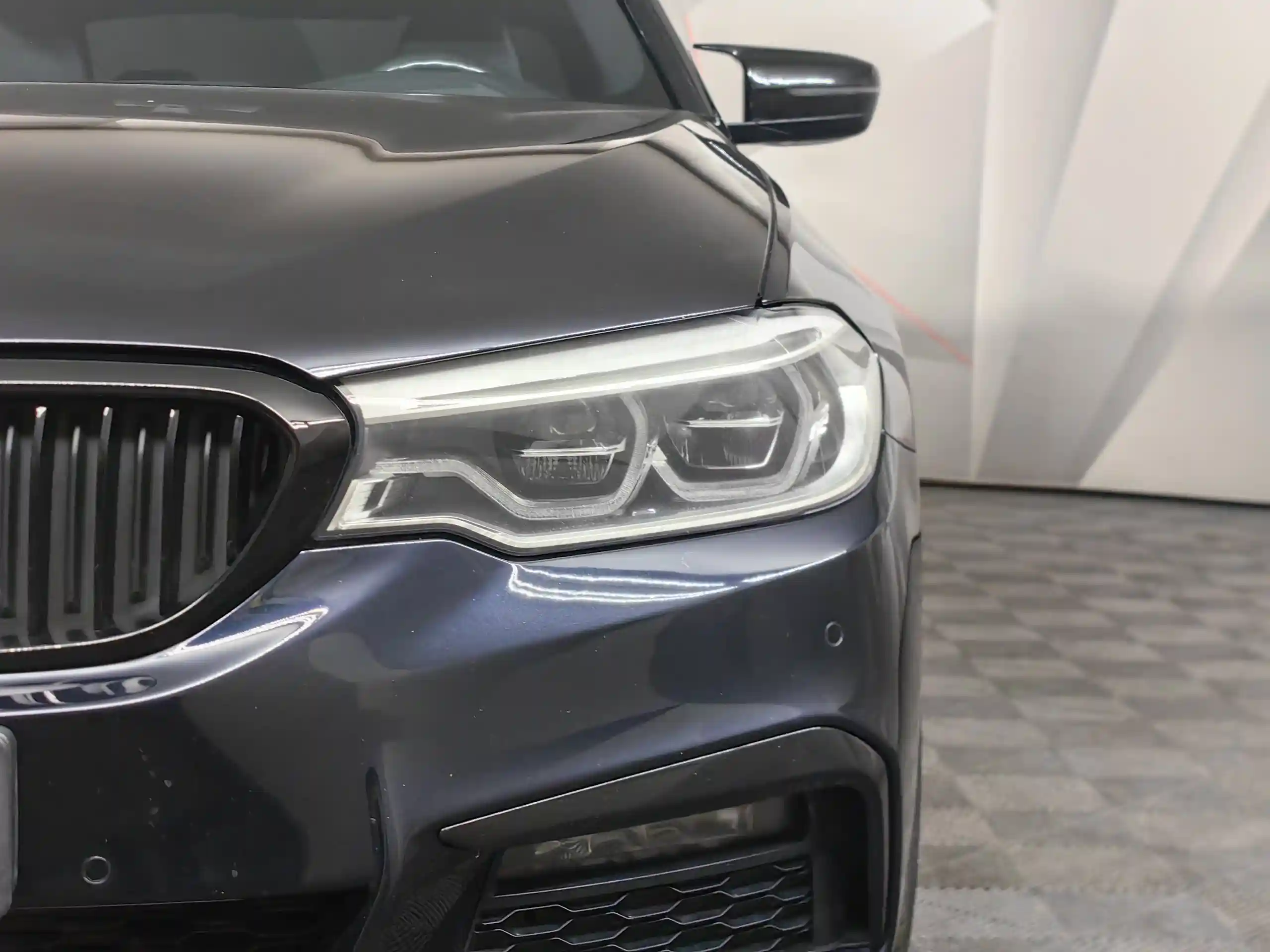 BMW 5 серия 2019