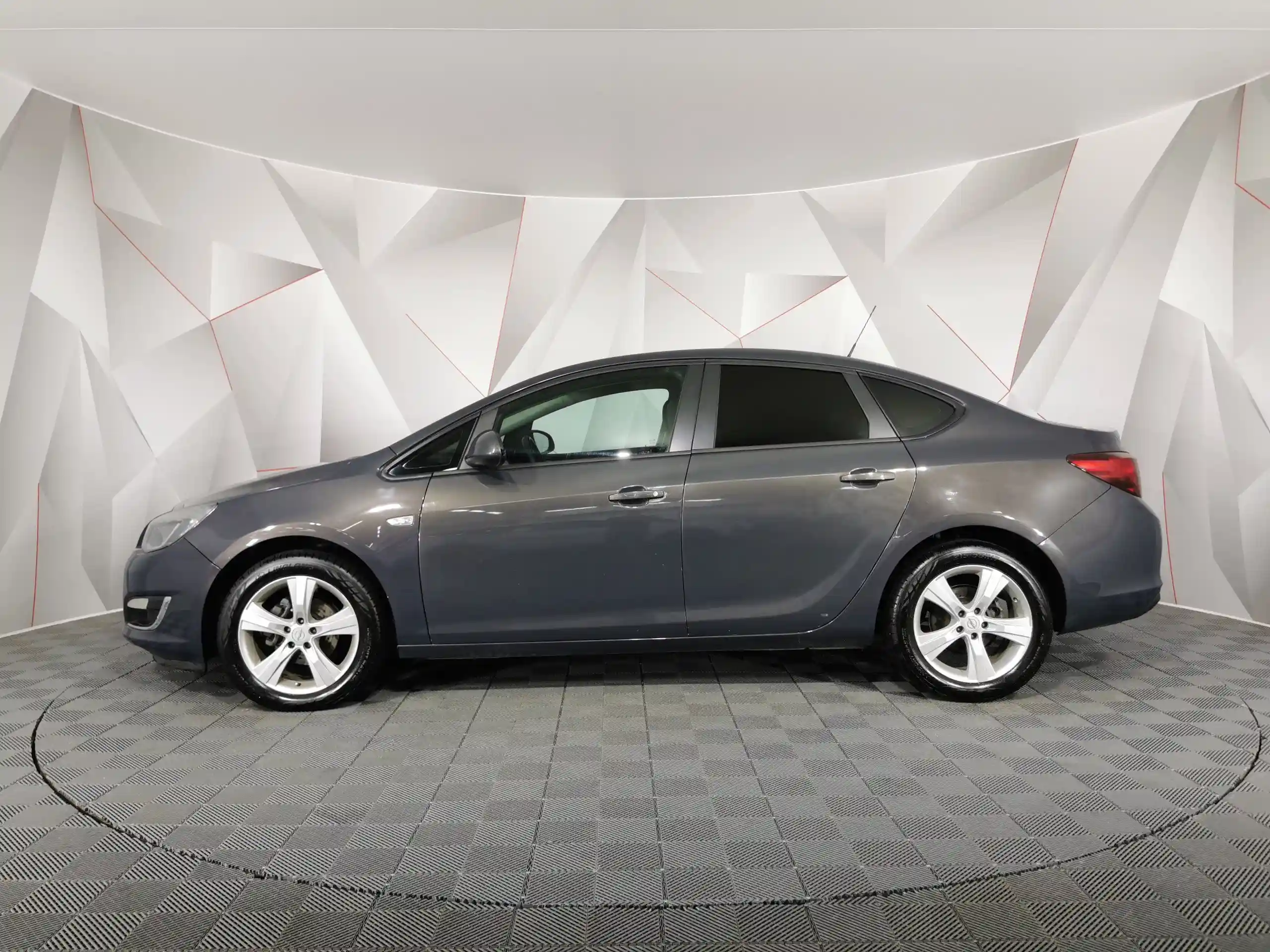 Opel Astra 2012