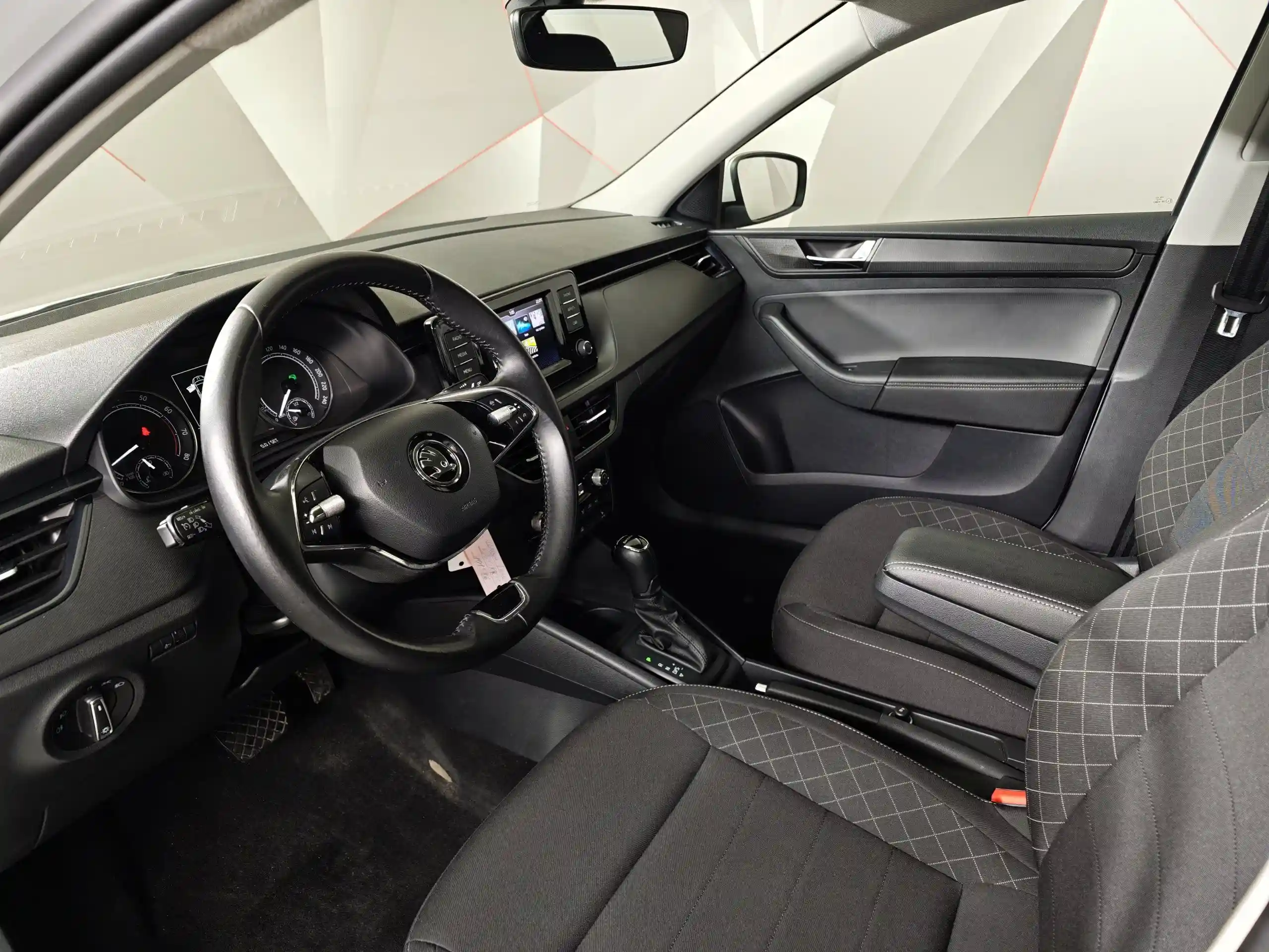 Skoda Rapid 2021