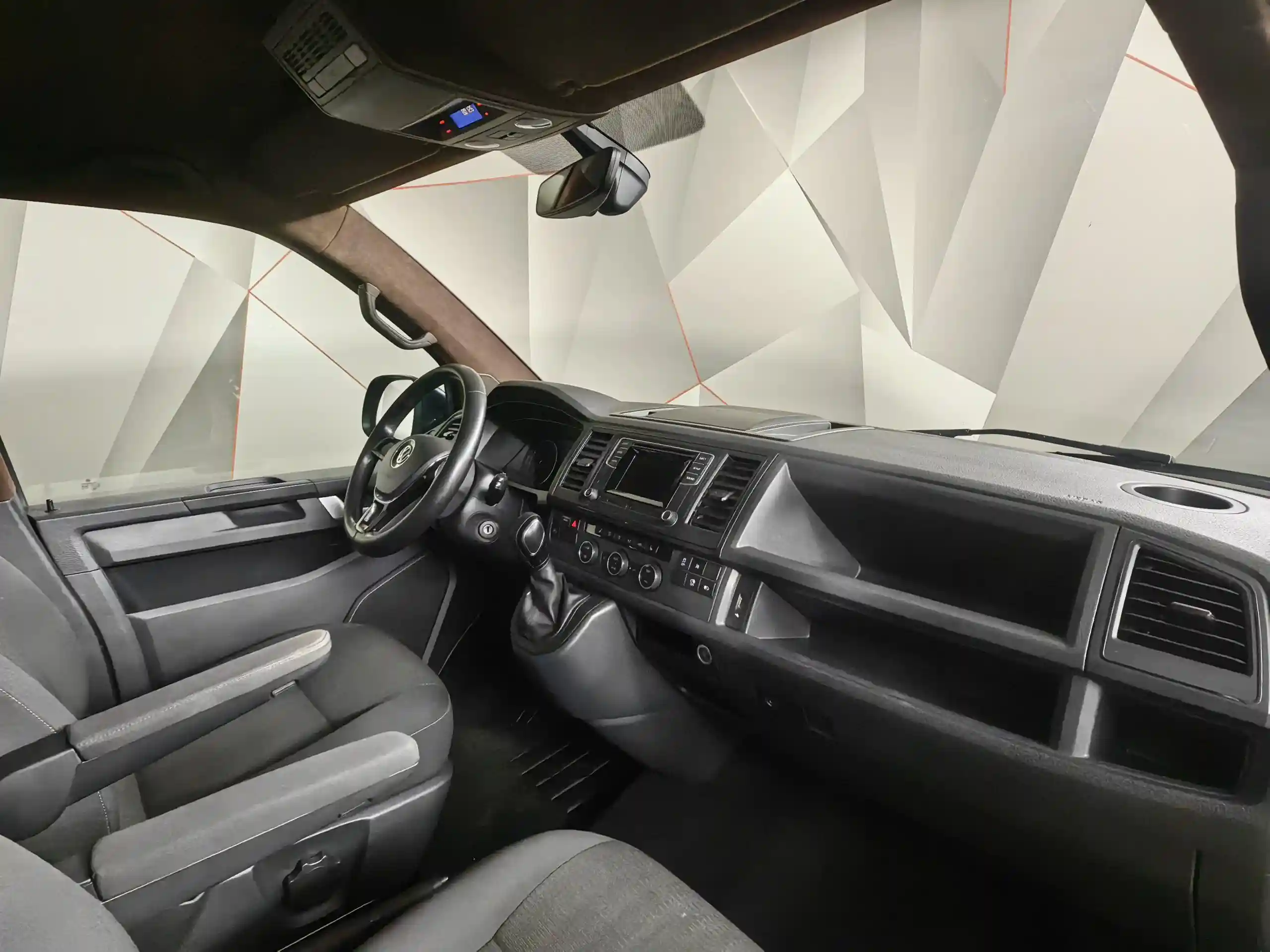 Volkswagen Caravelle 2018