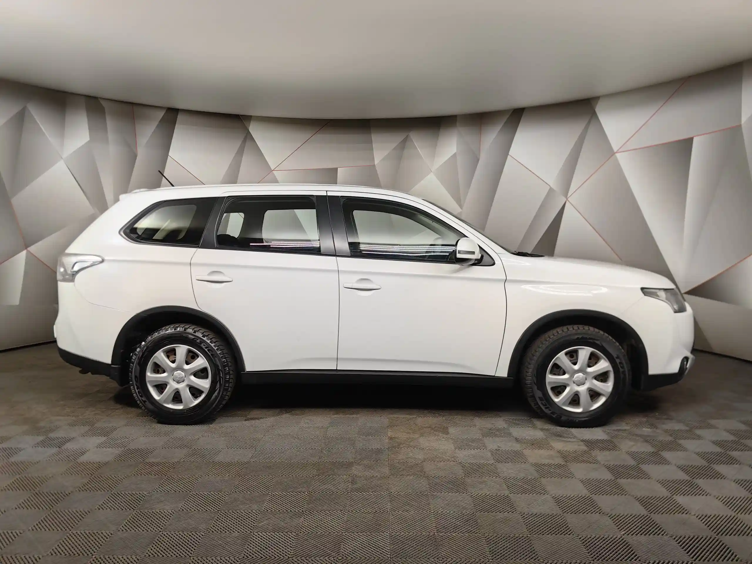 Mitsubishi Outlander 2014