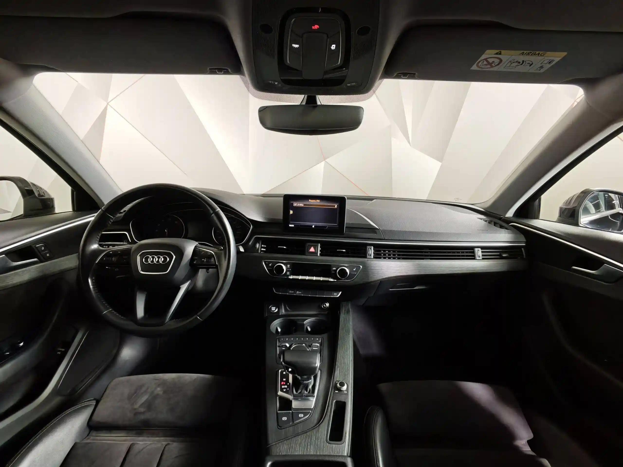 Audi A4 2019
