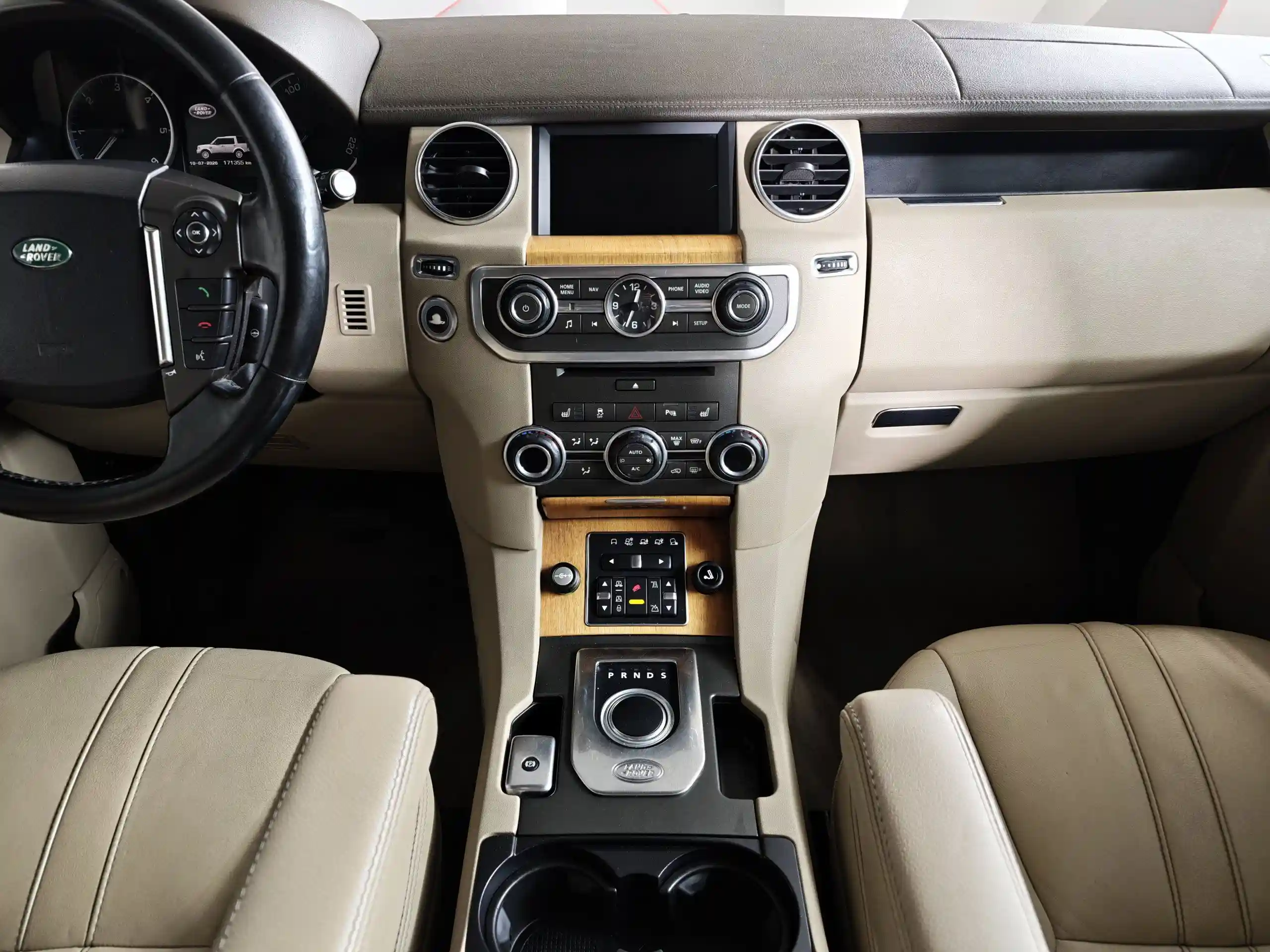 Land Rover Discovery 2012