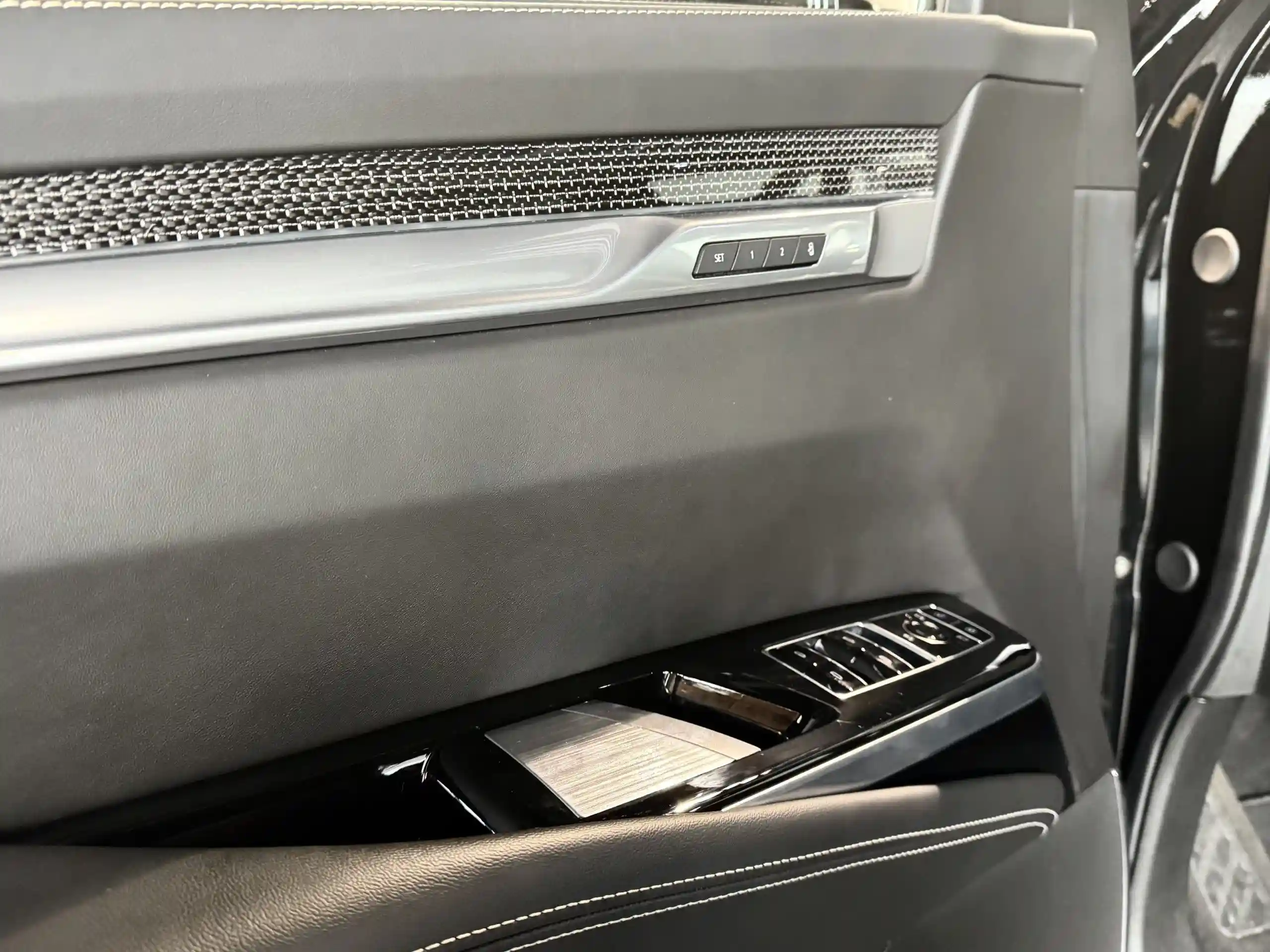Cadillac Escalade 2025