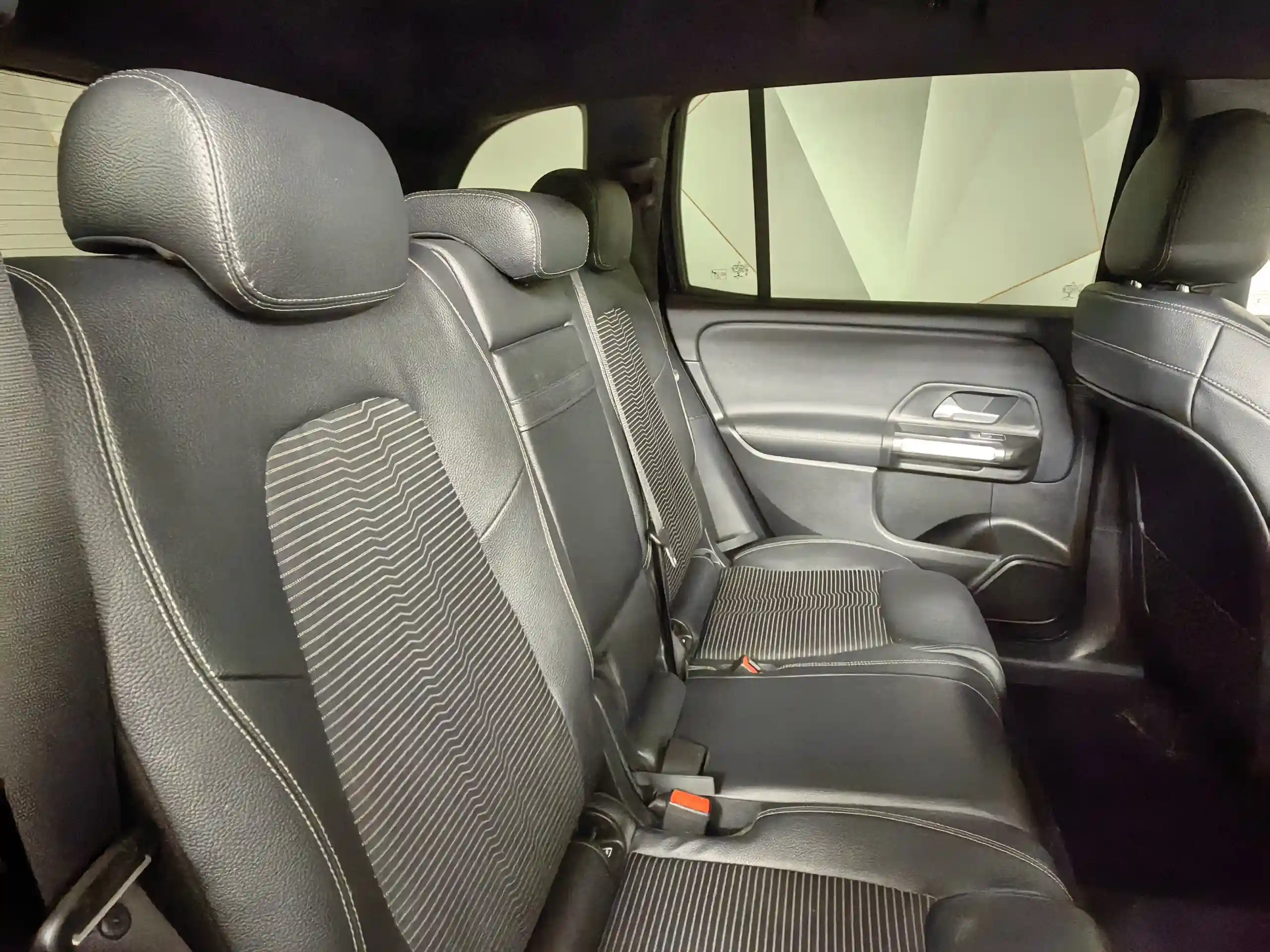 Mercedes-Benz GLB 2020