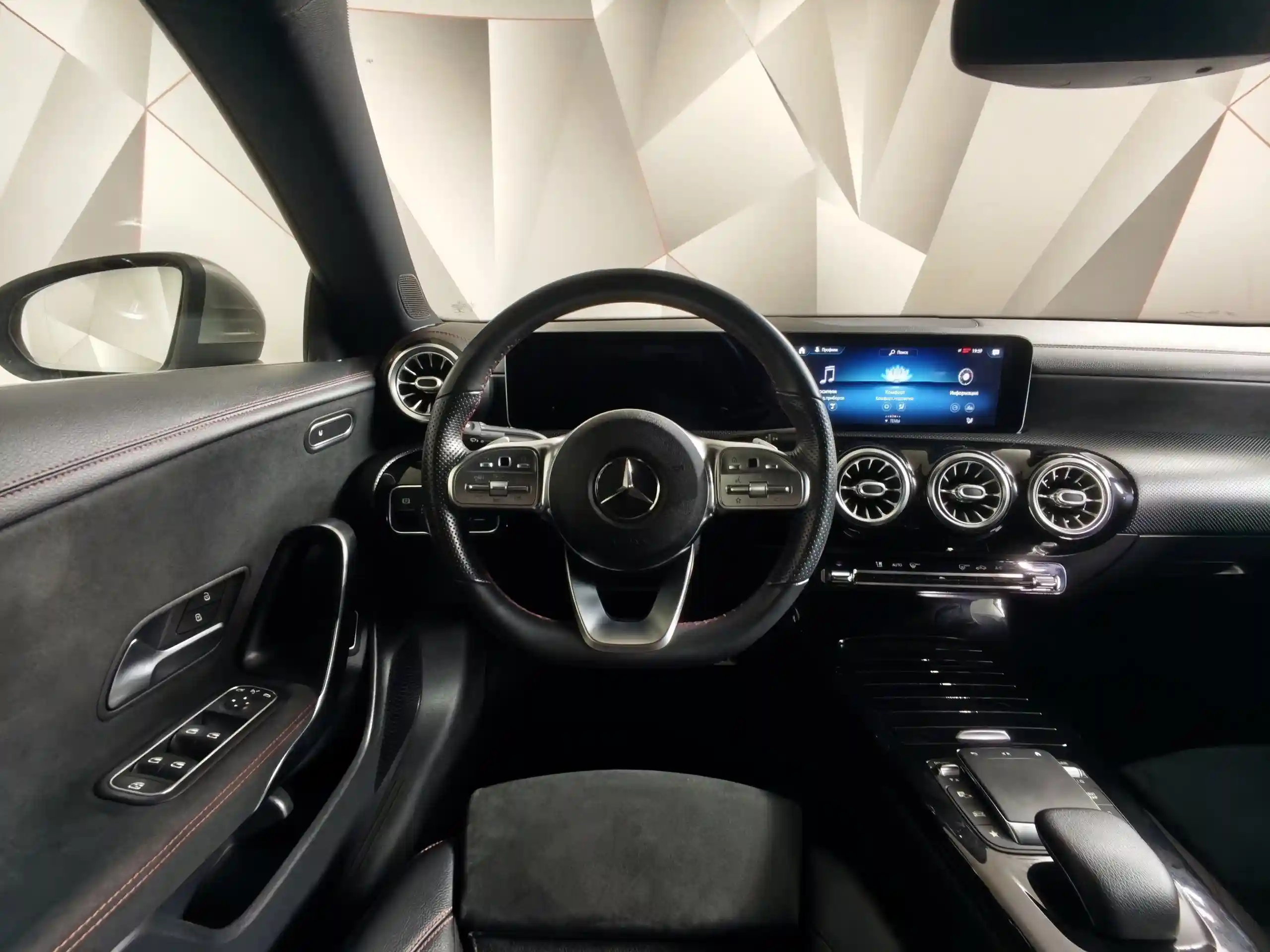 Mercedes-Benz CLA 2020