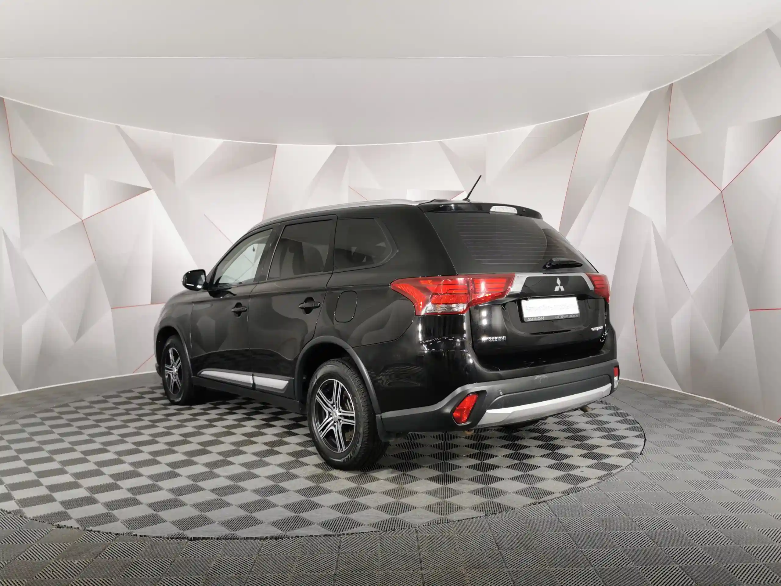 Mitsubishi Outlander 2016