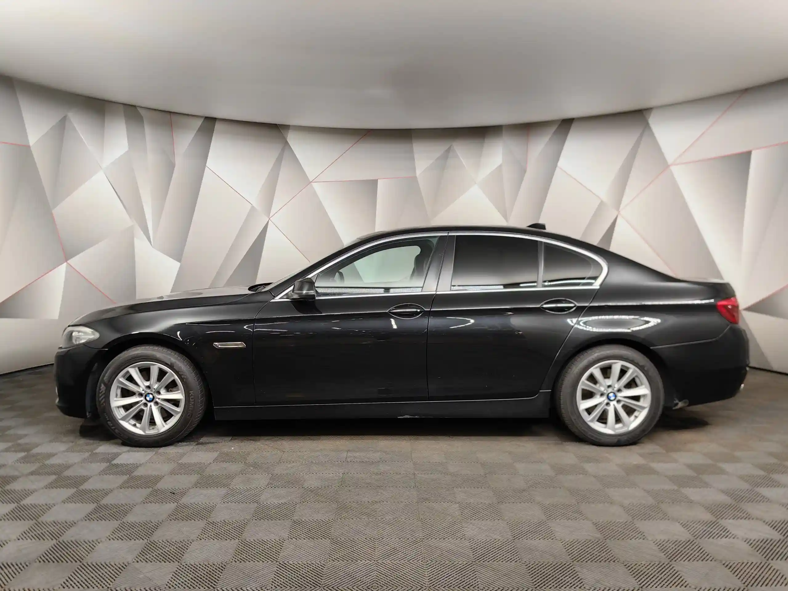 BMW 5 серия 2014