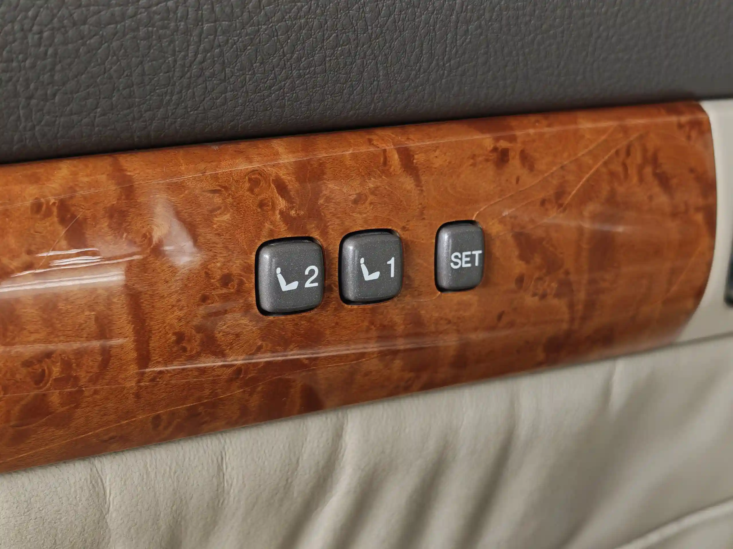 Lexus GX 2002
