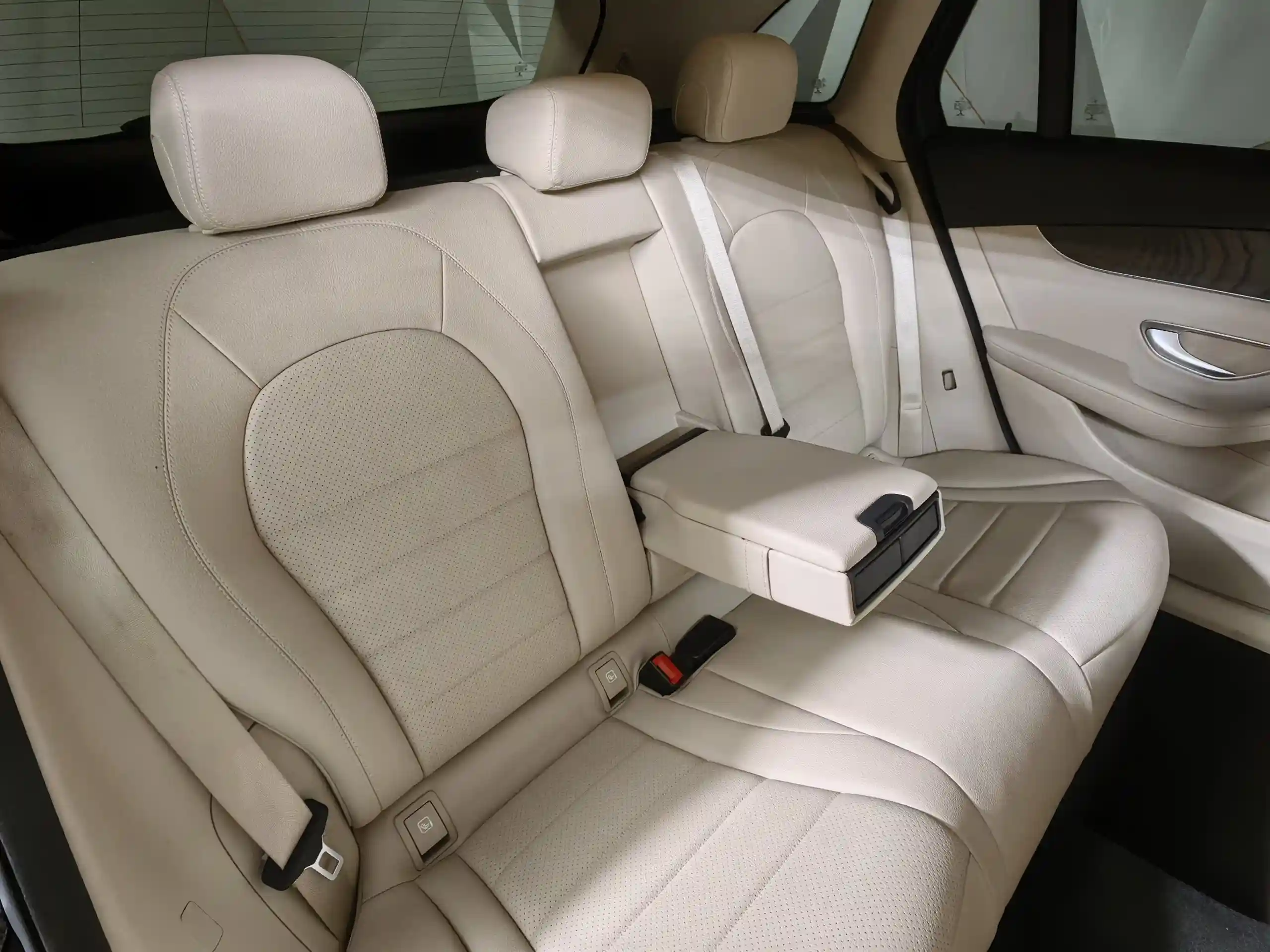 Mercedes-Benz GLC 2021
