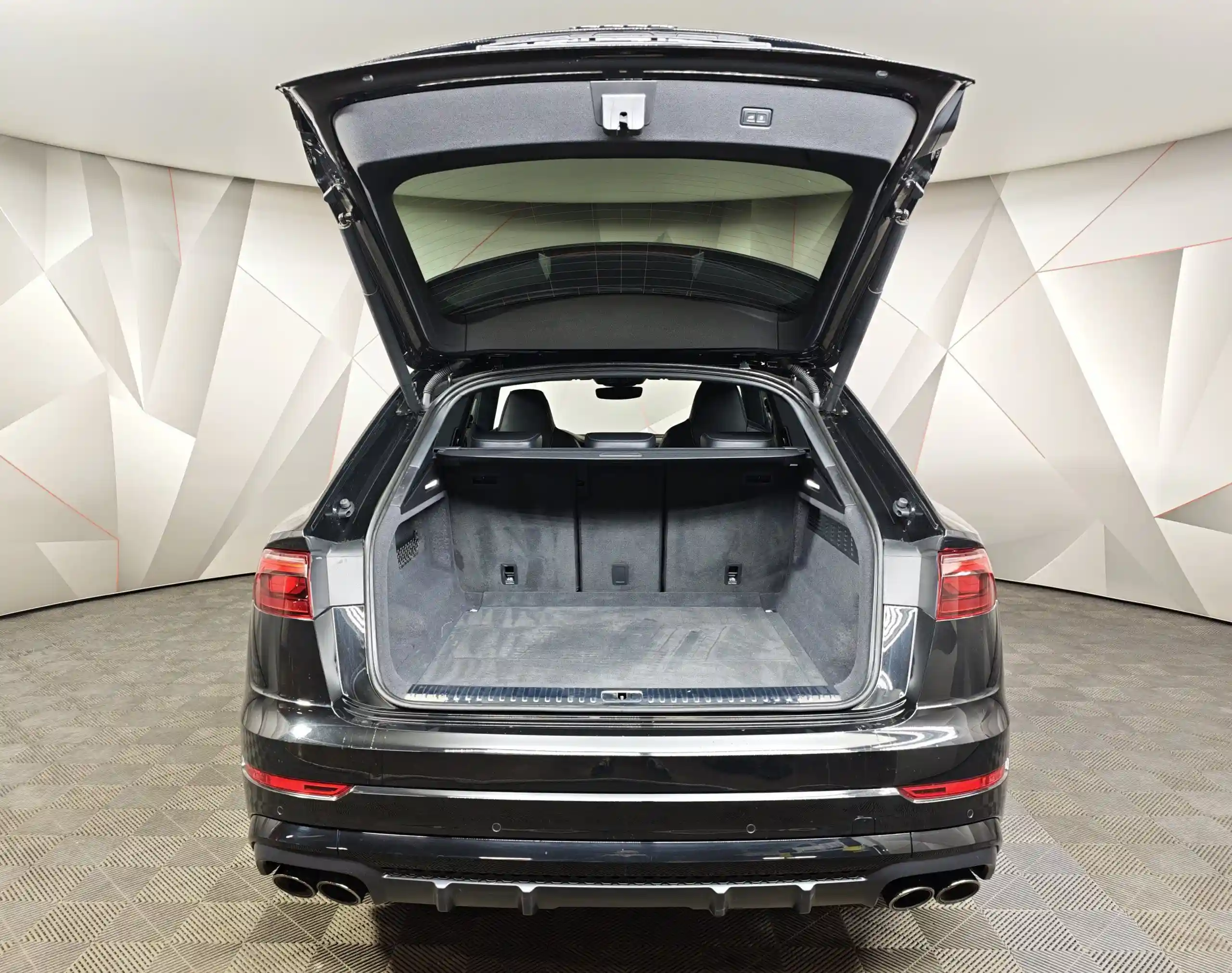 Audi SQ8 2023