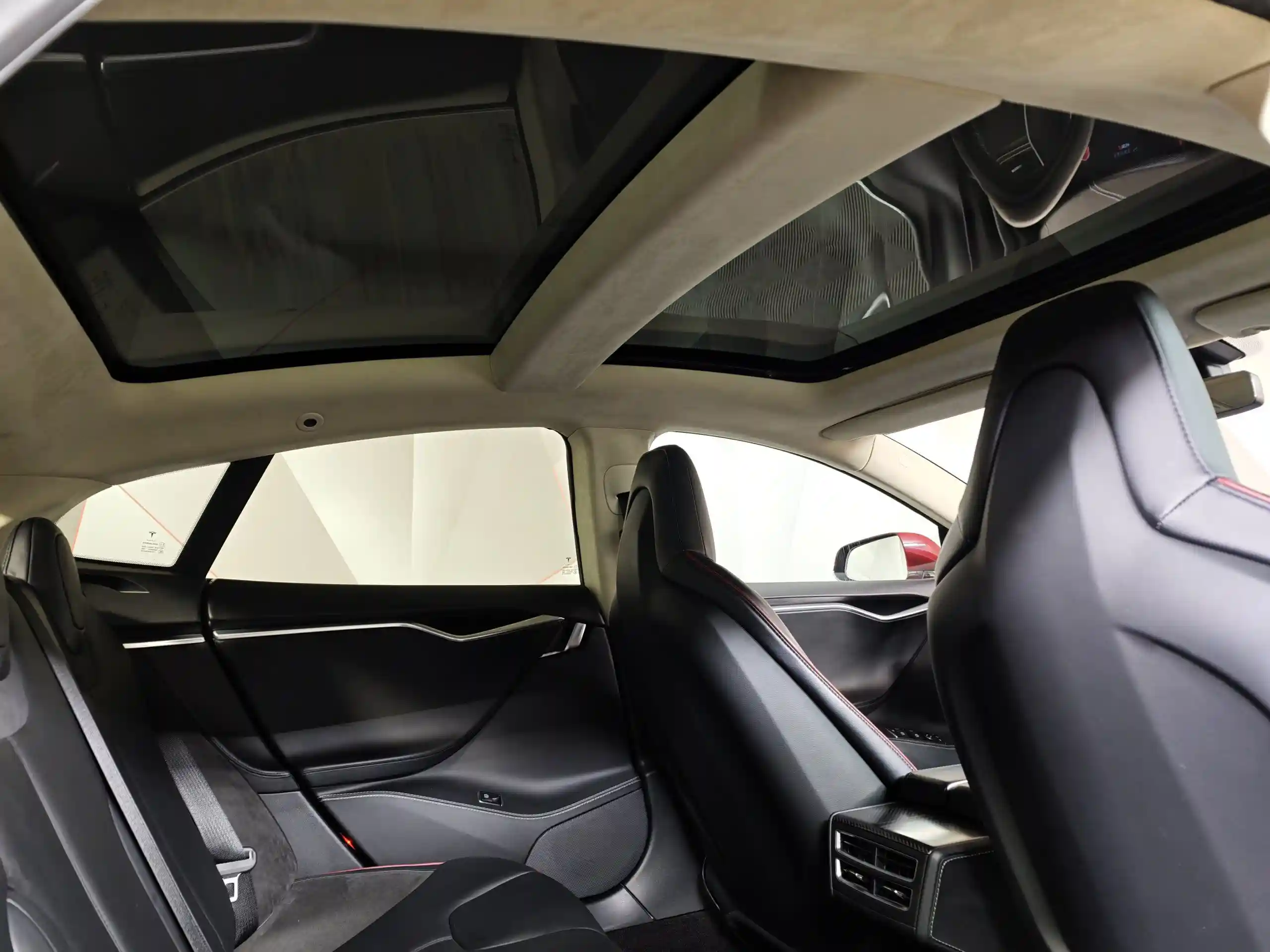 Tesla Model S 2014