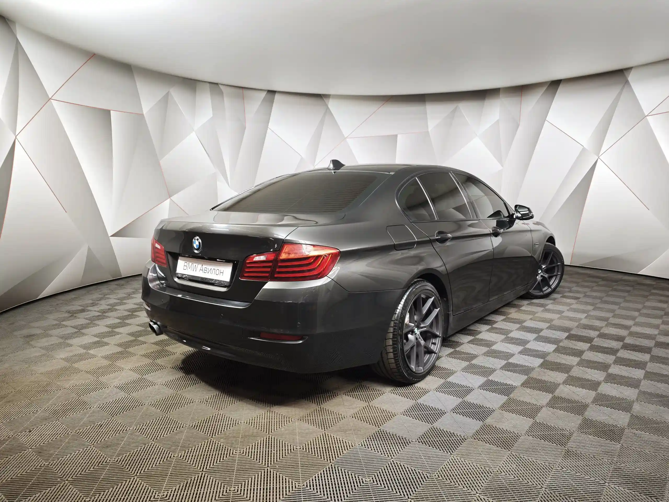 BMW 5 серия 2015