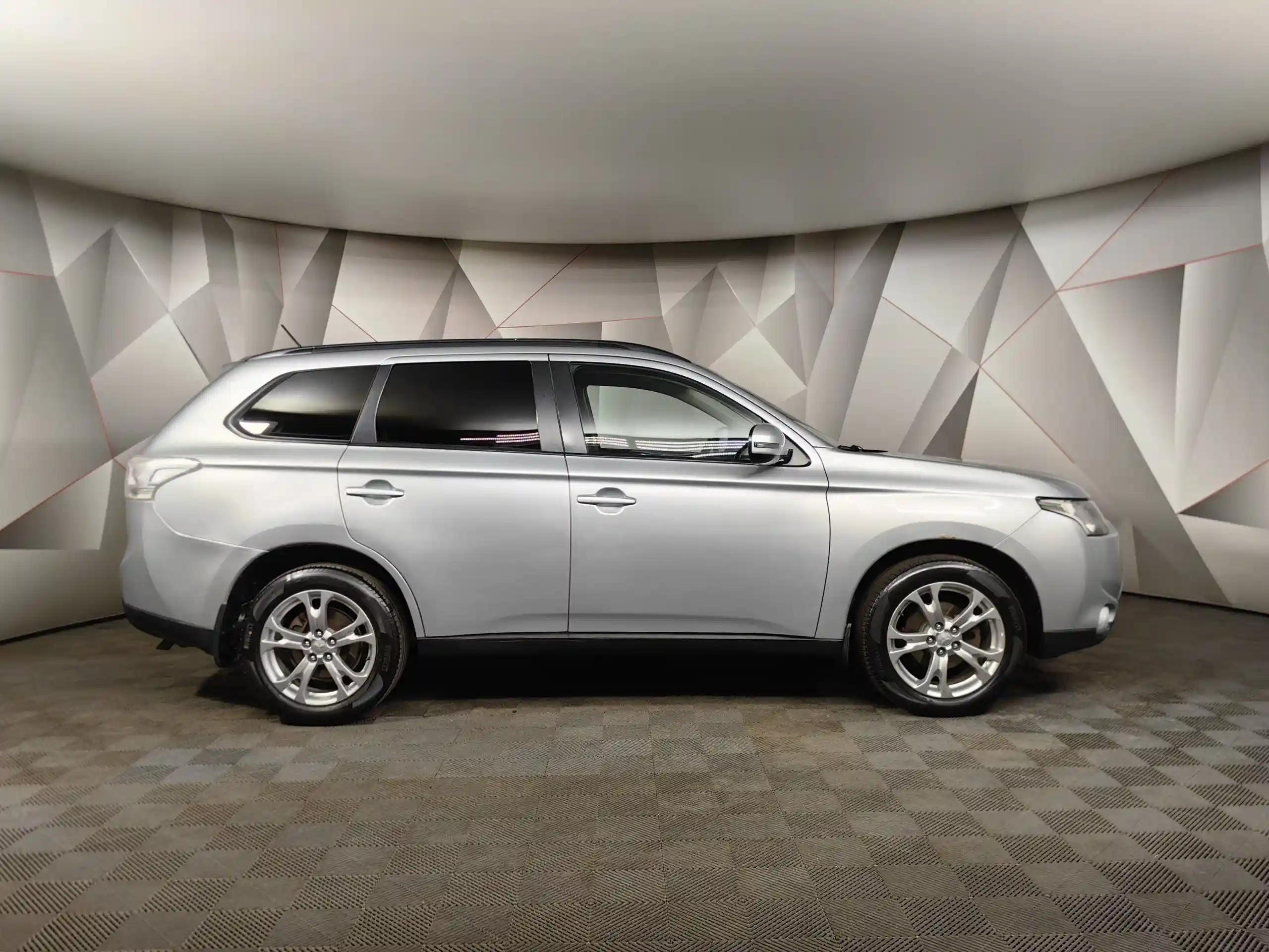 Mitsubishi Outlander 2013