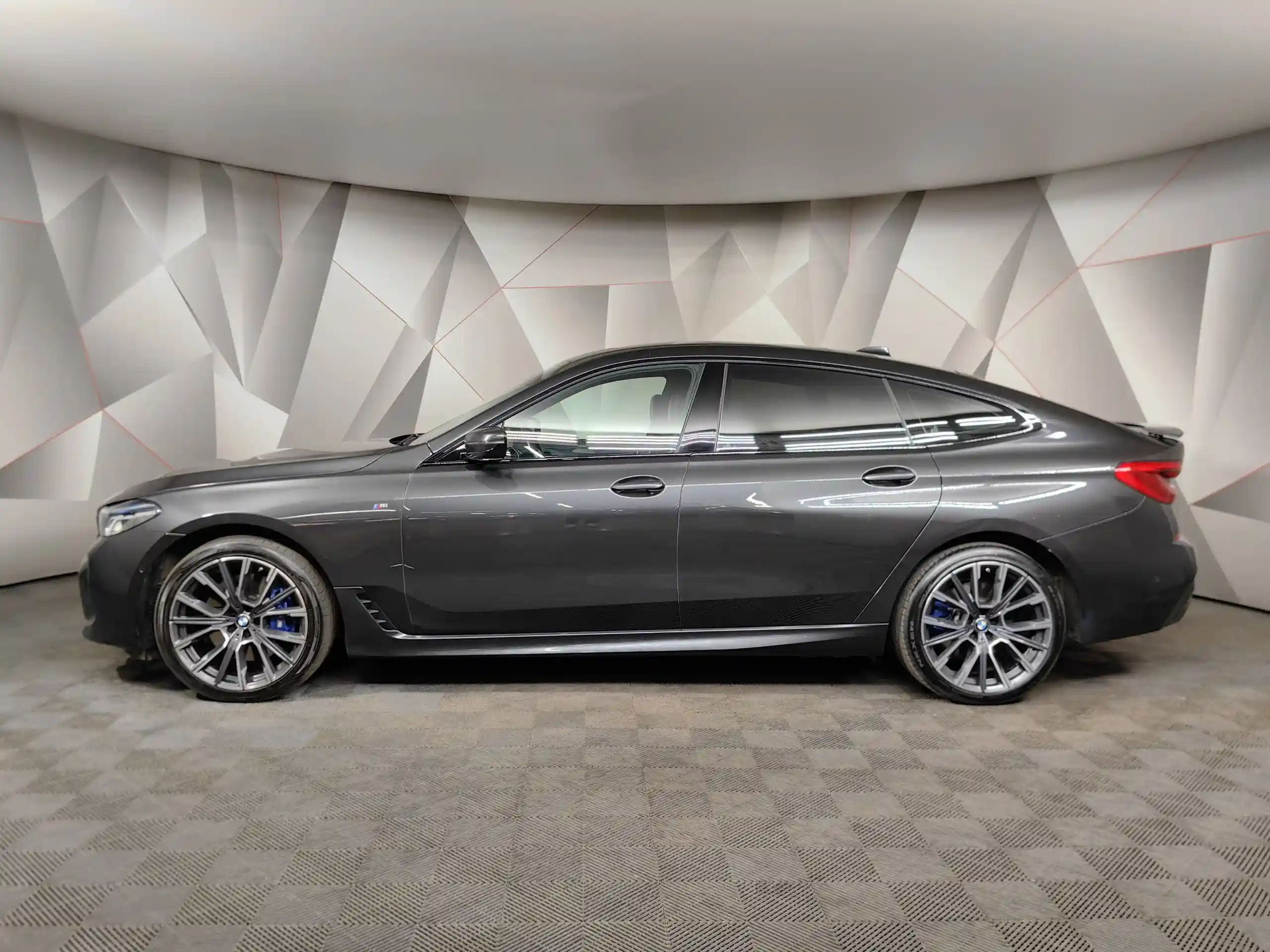 BMW 6 серия 2021