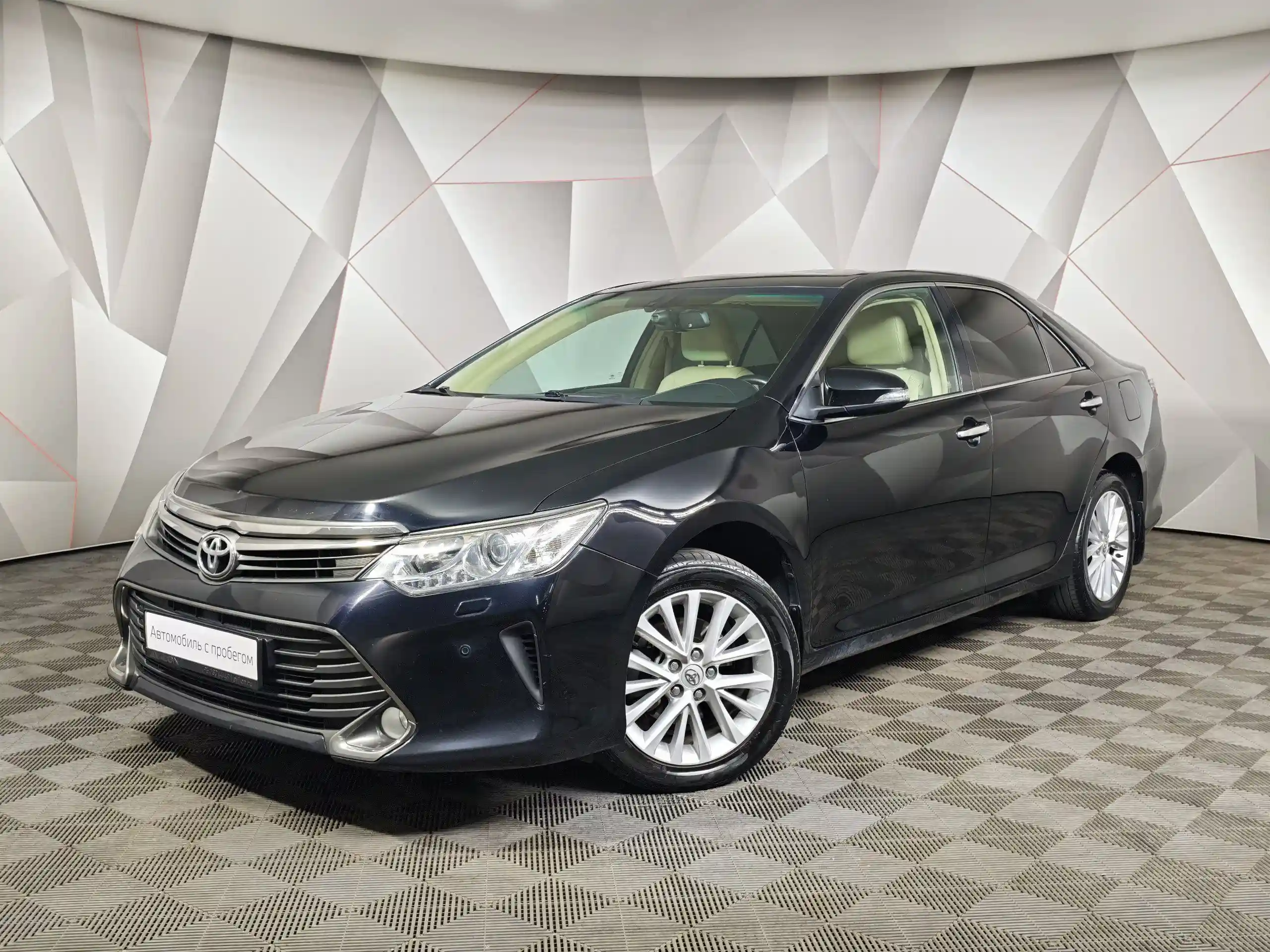Toyota Camry 2015