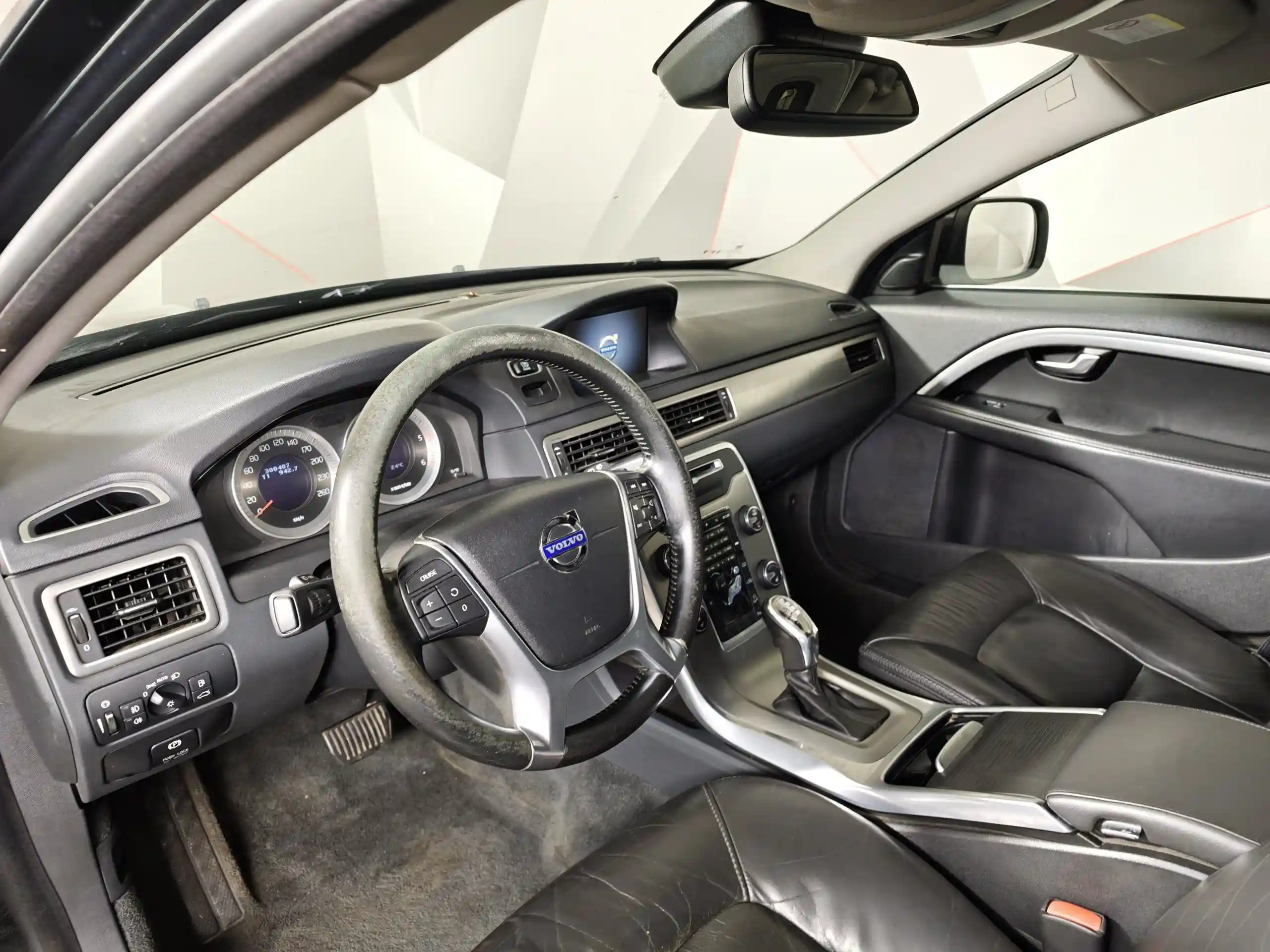 Volvo XC70 2012