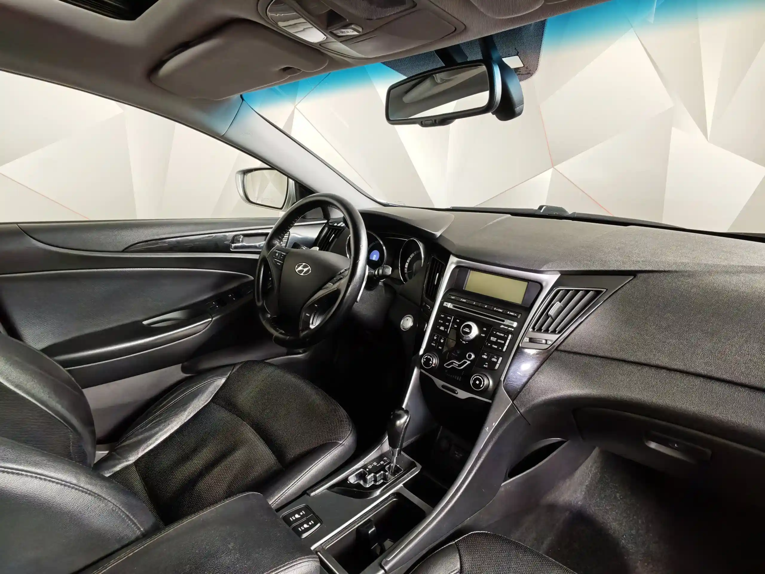 Hyundai Sonata 2011