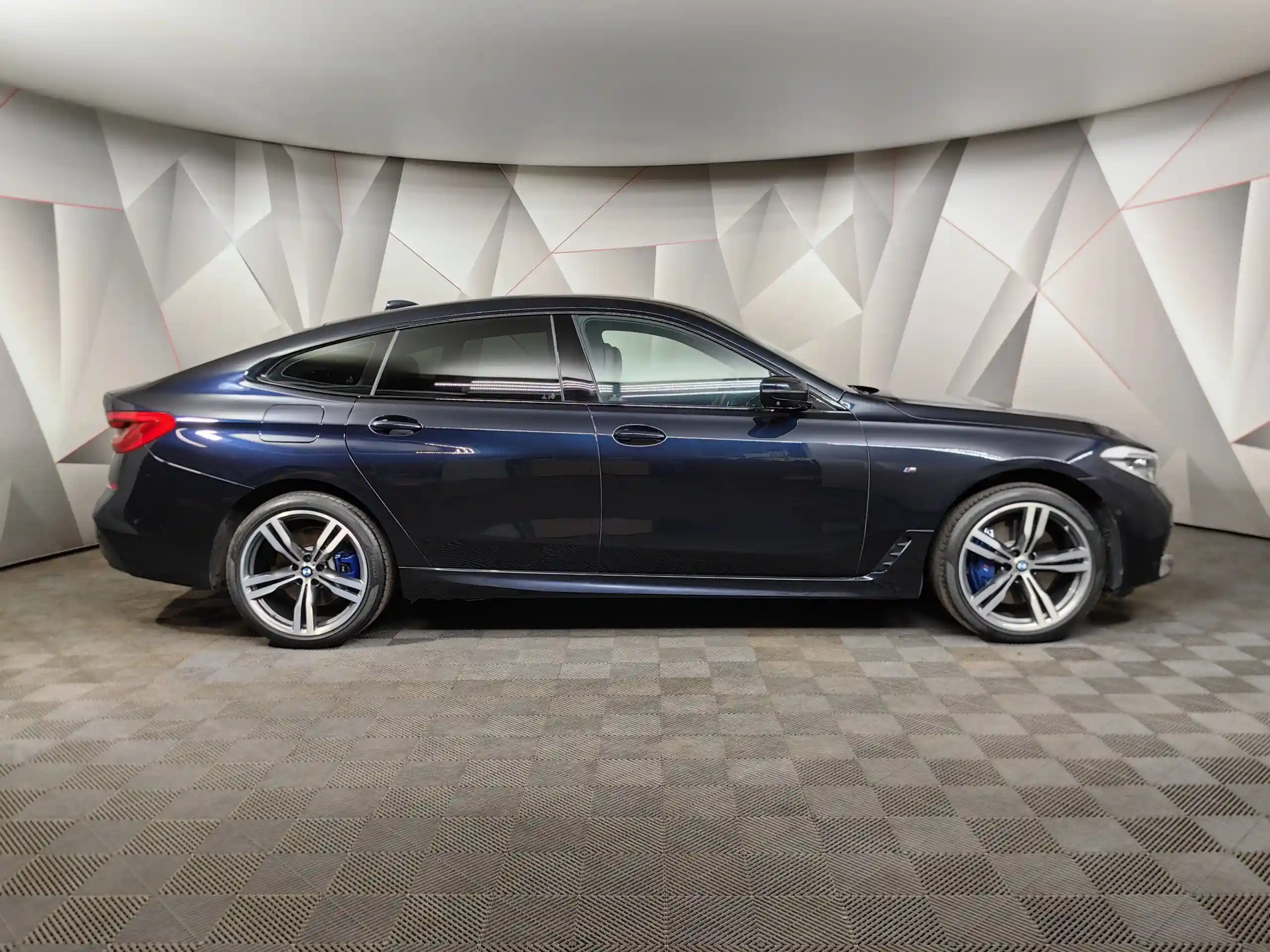 BMW 6 серия 2019