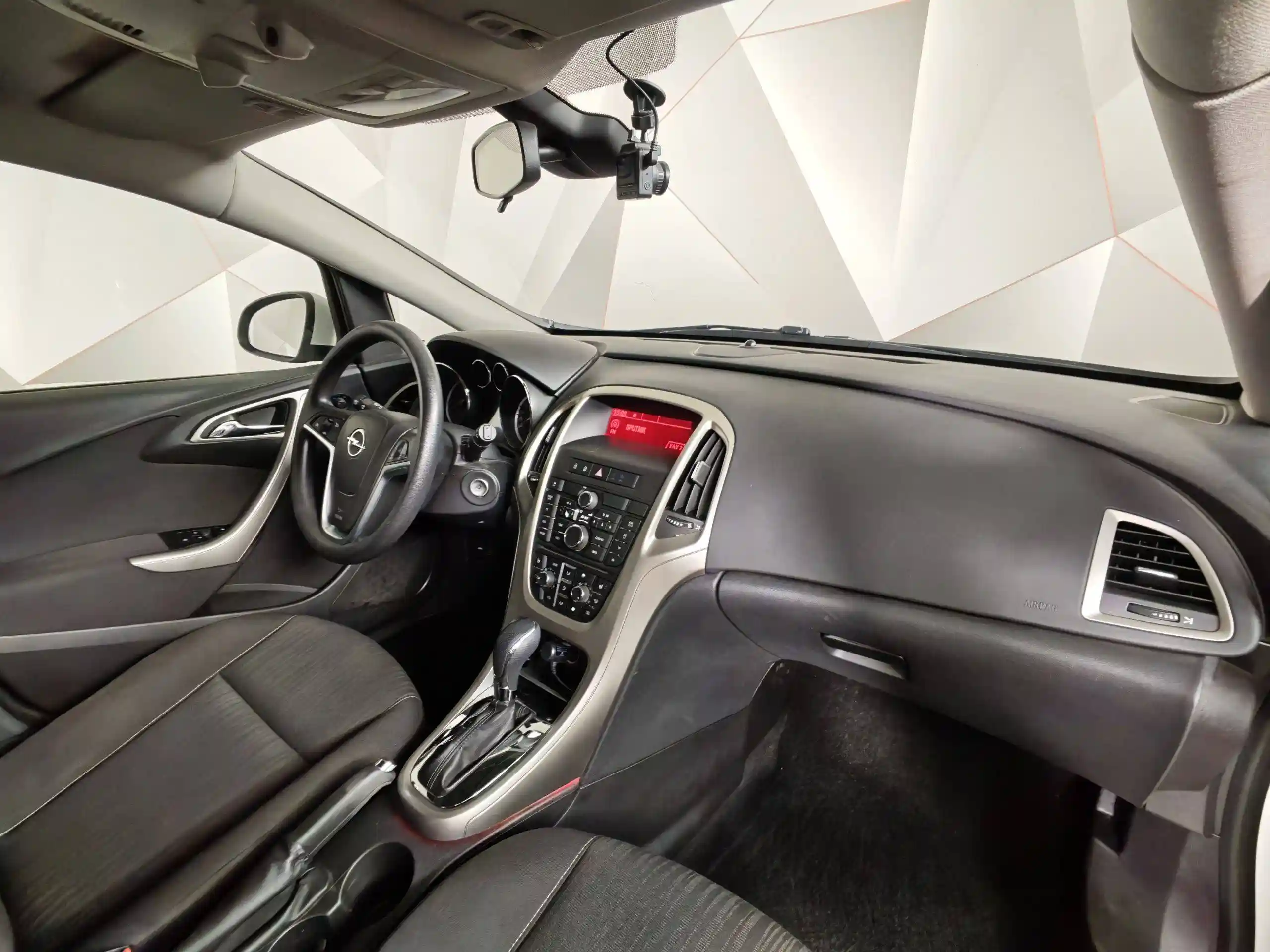 Opel Astra 2011