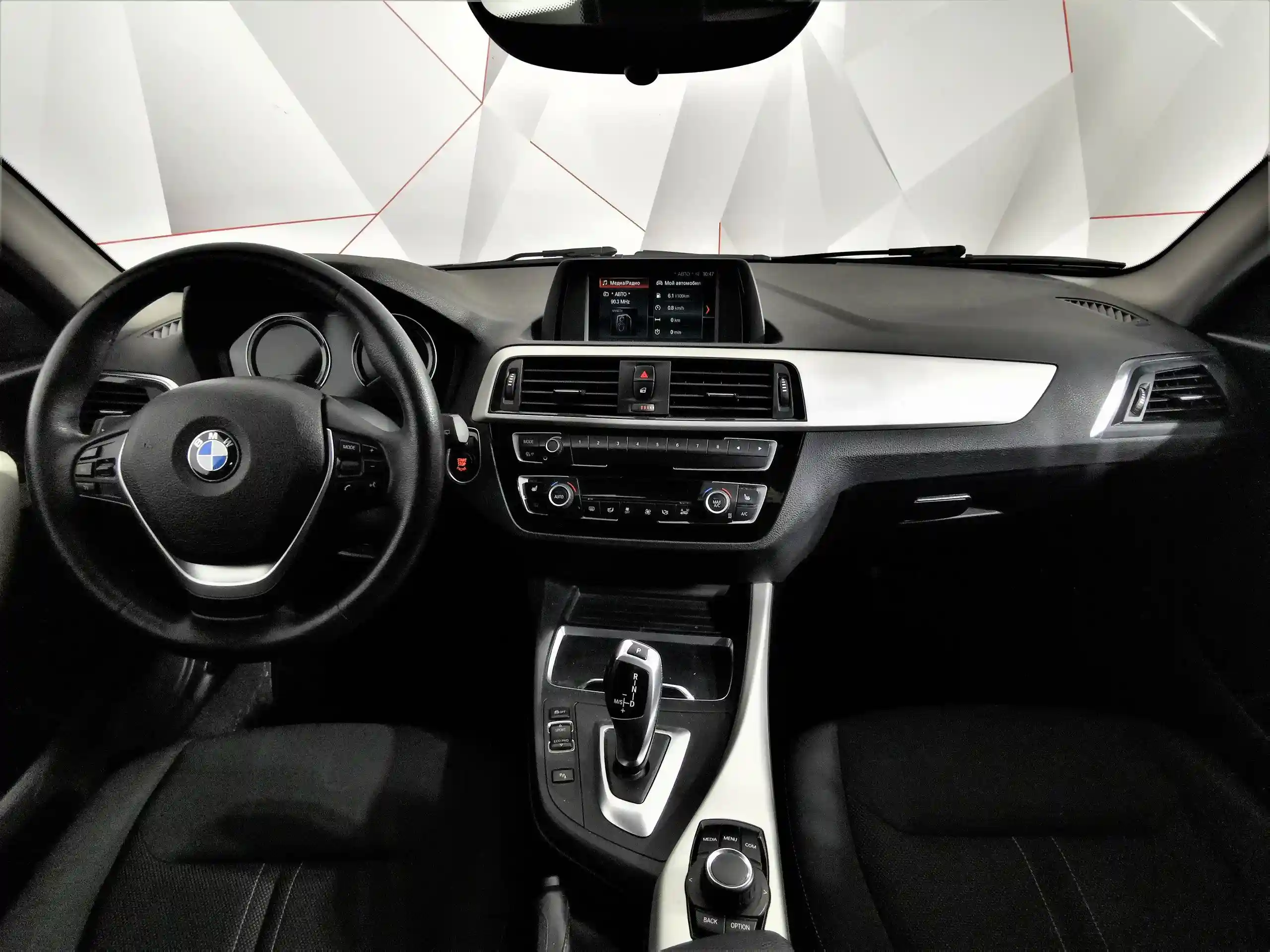 BMW 1 серия 2018