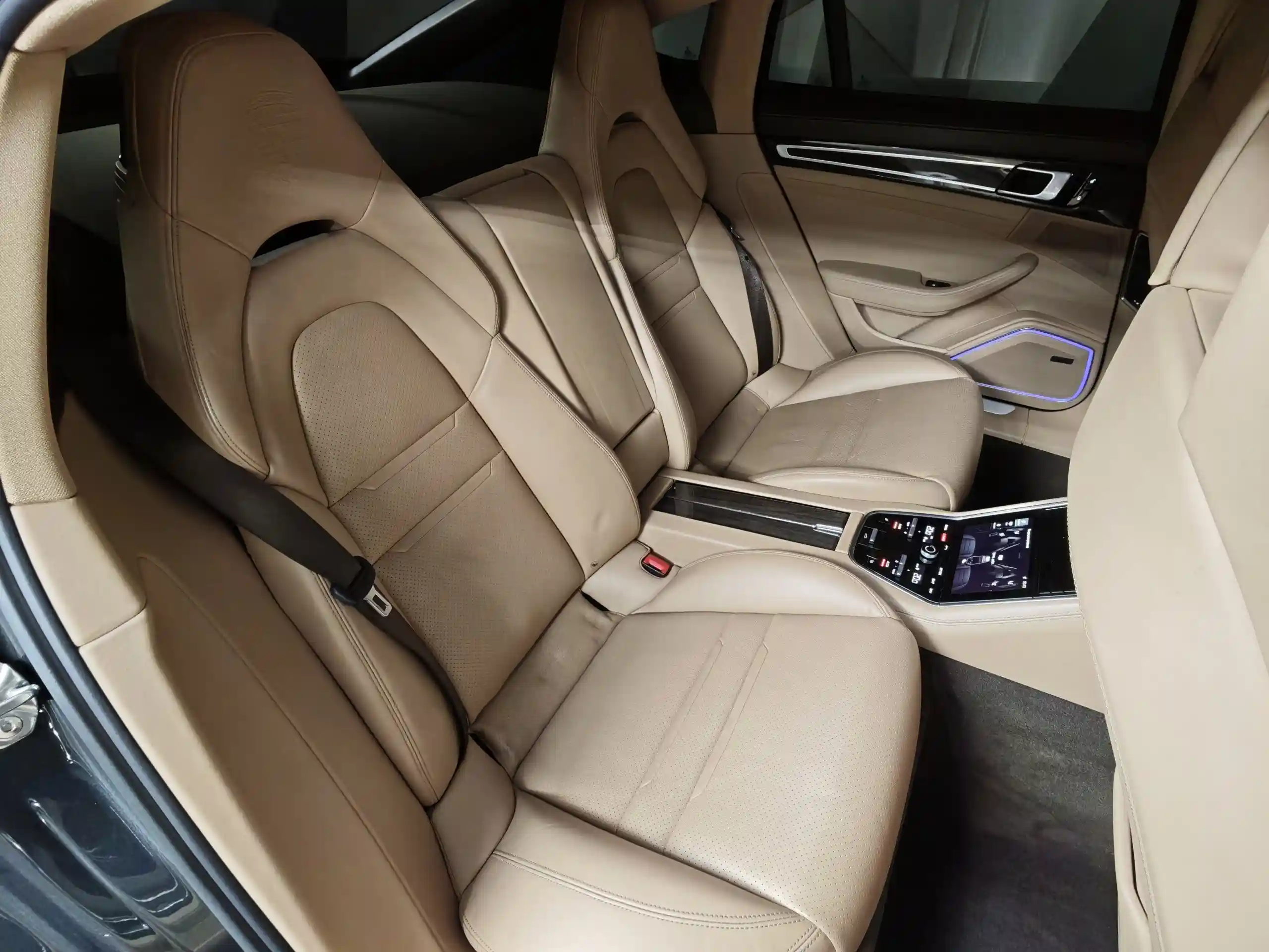 Porsche Panamera 2017