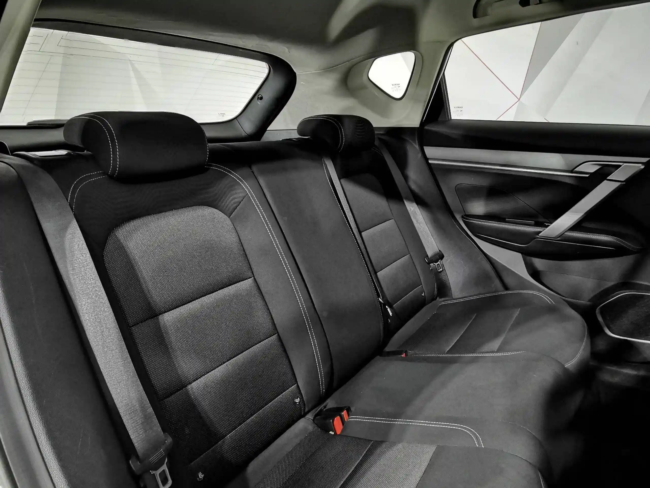 Geely Coolray 2022