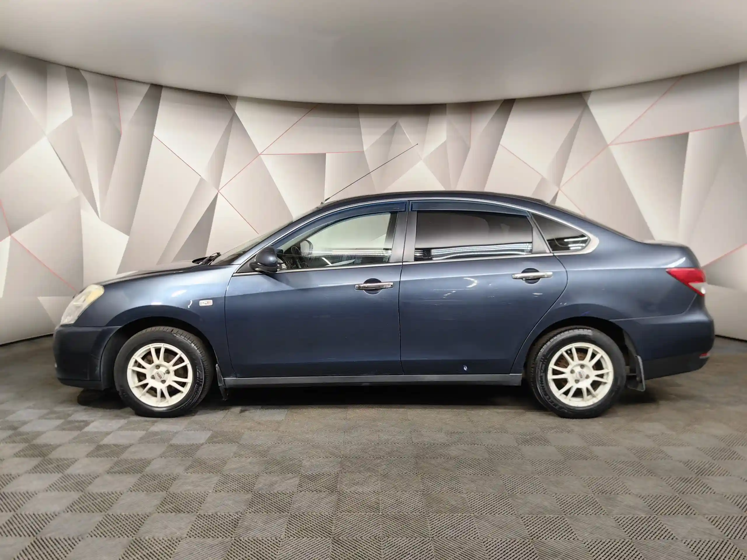 Nissan Almera 2014