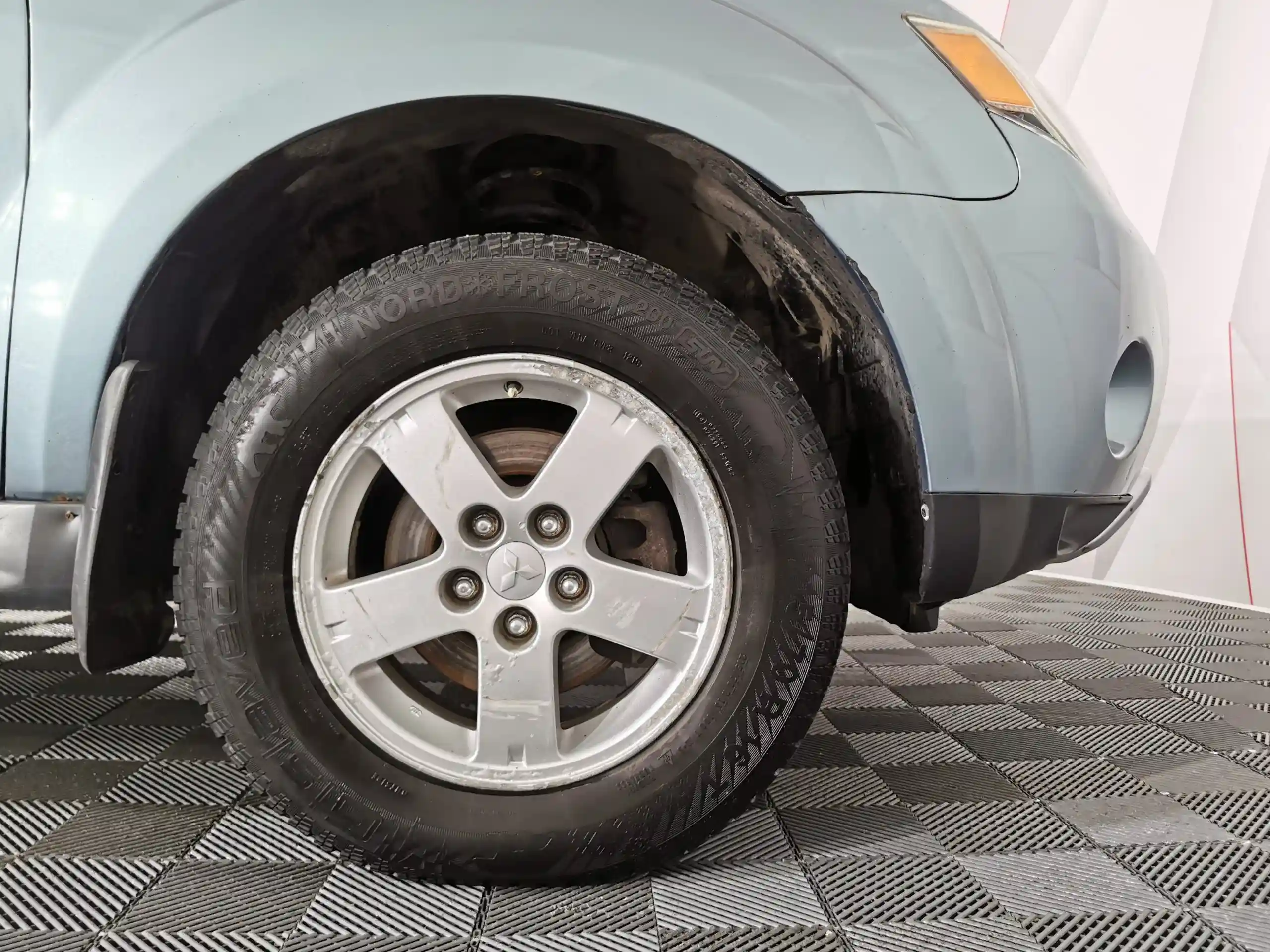 Mitsubishi Outlander 2008