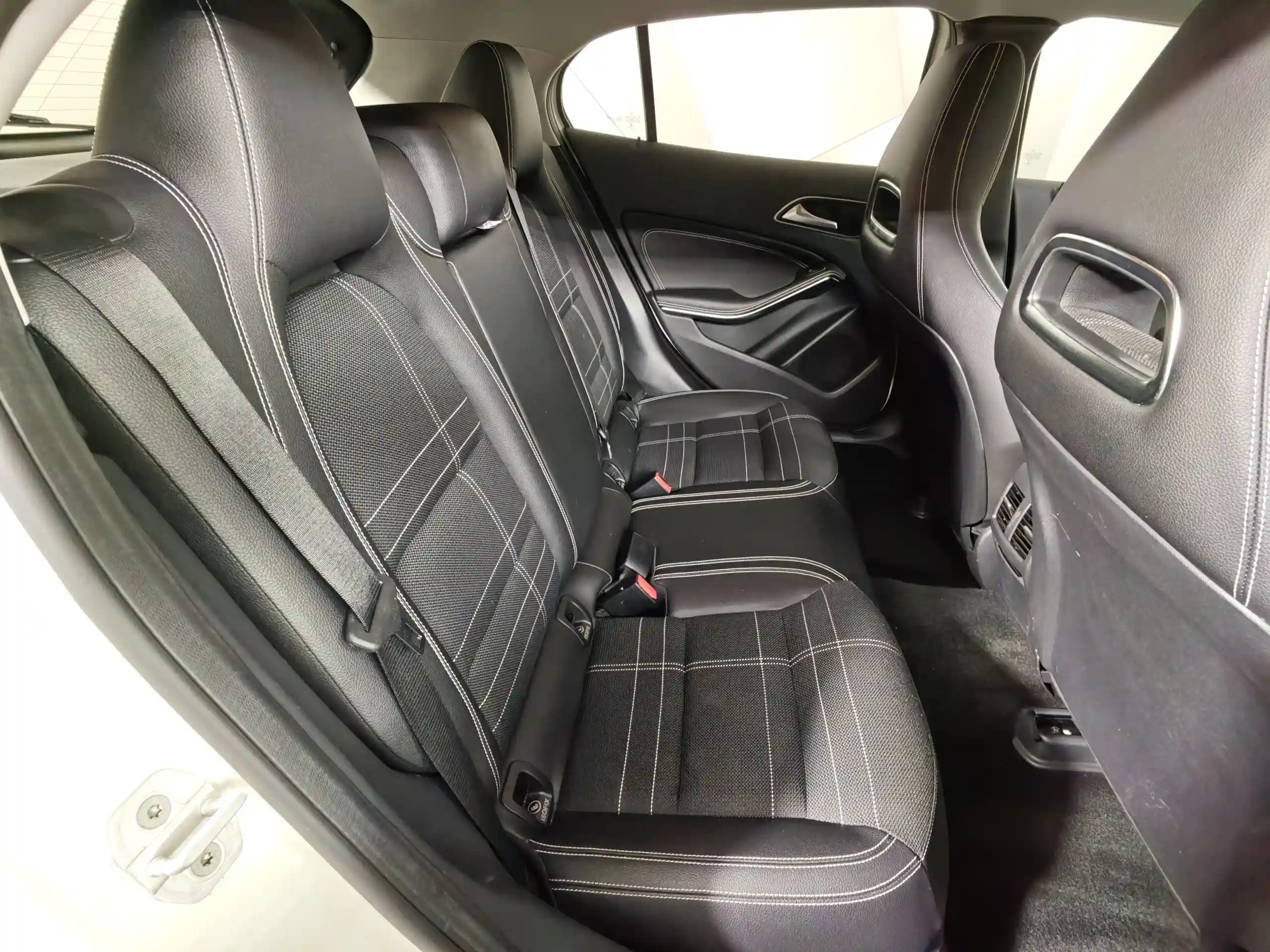 Mercedes-Benz GLA 2016