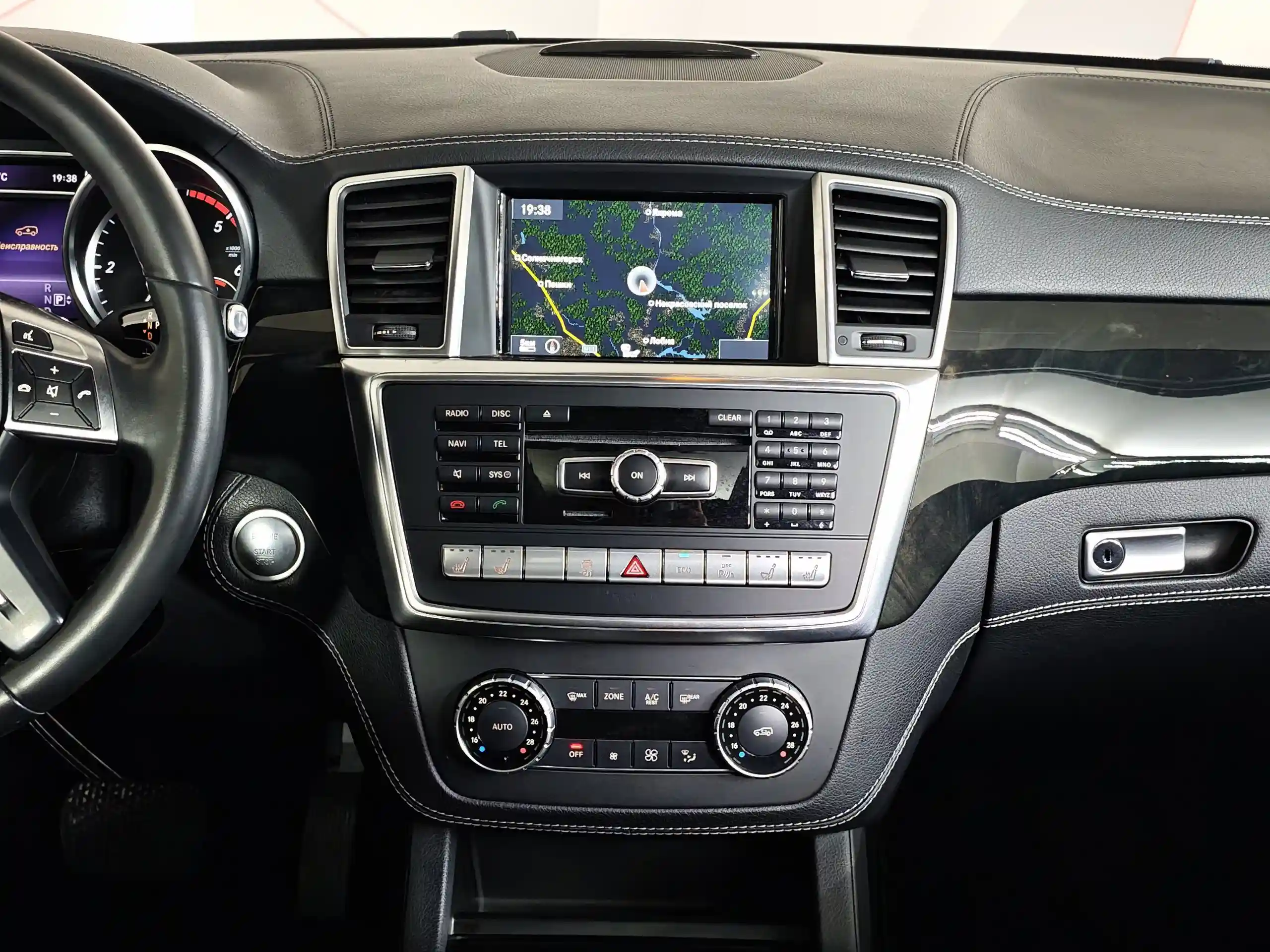 Mercedes-Benz M-Класс 2014