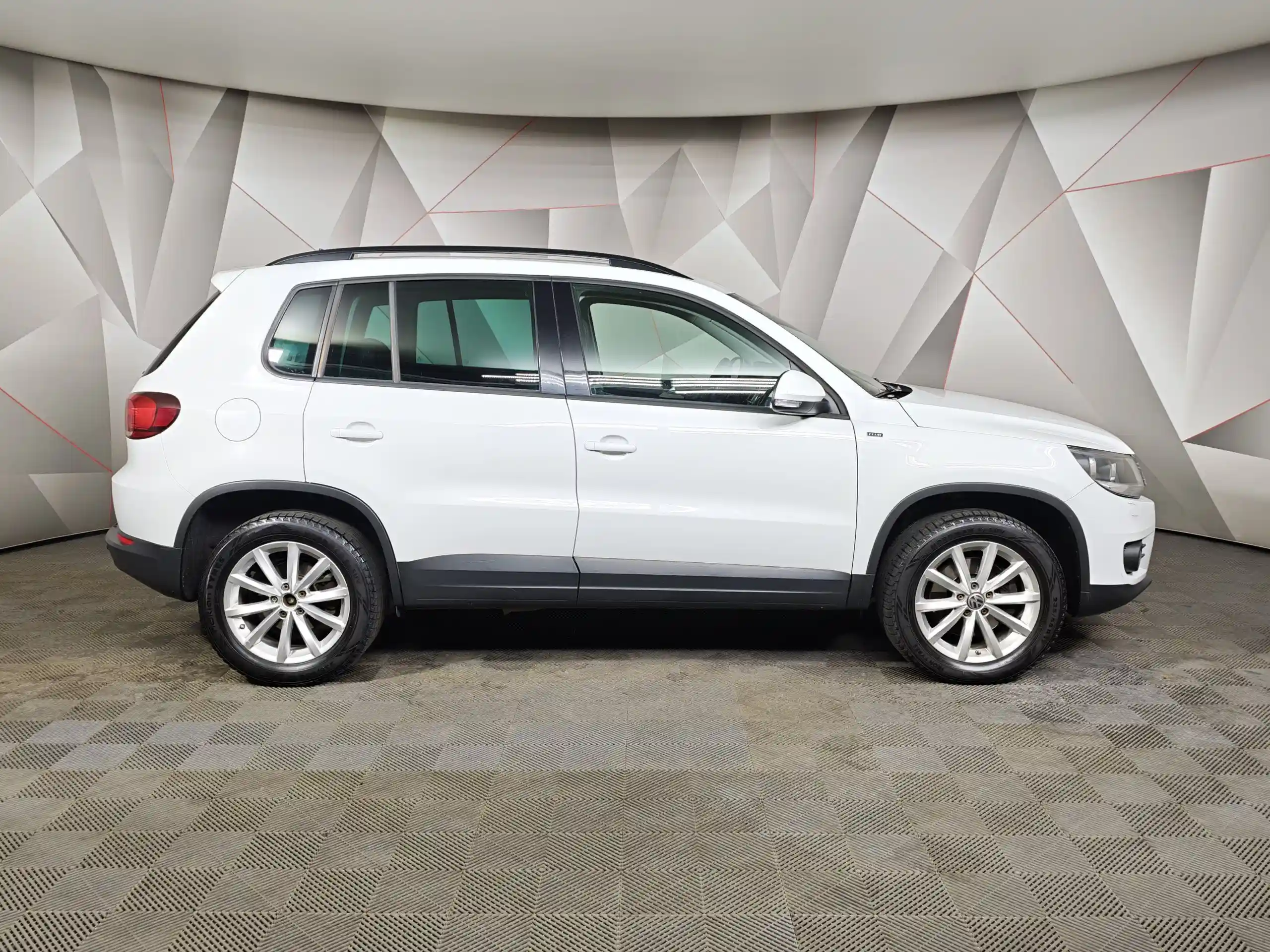 Volkswagen Tiguan 2015