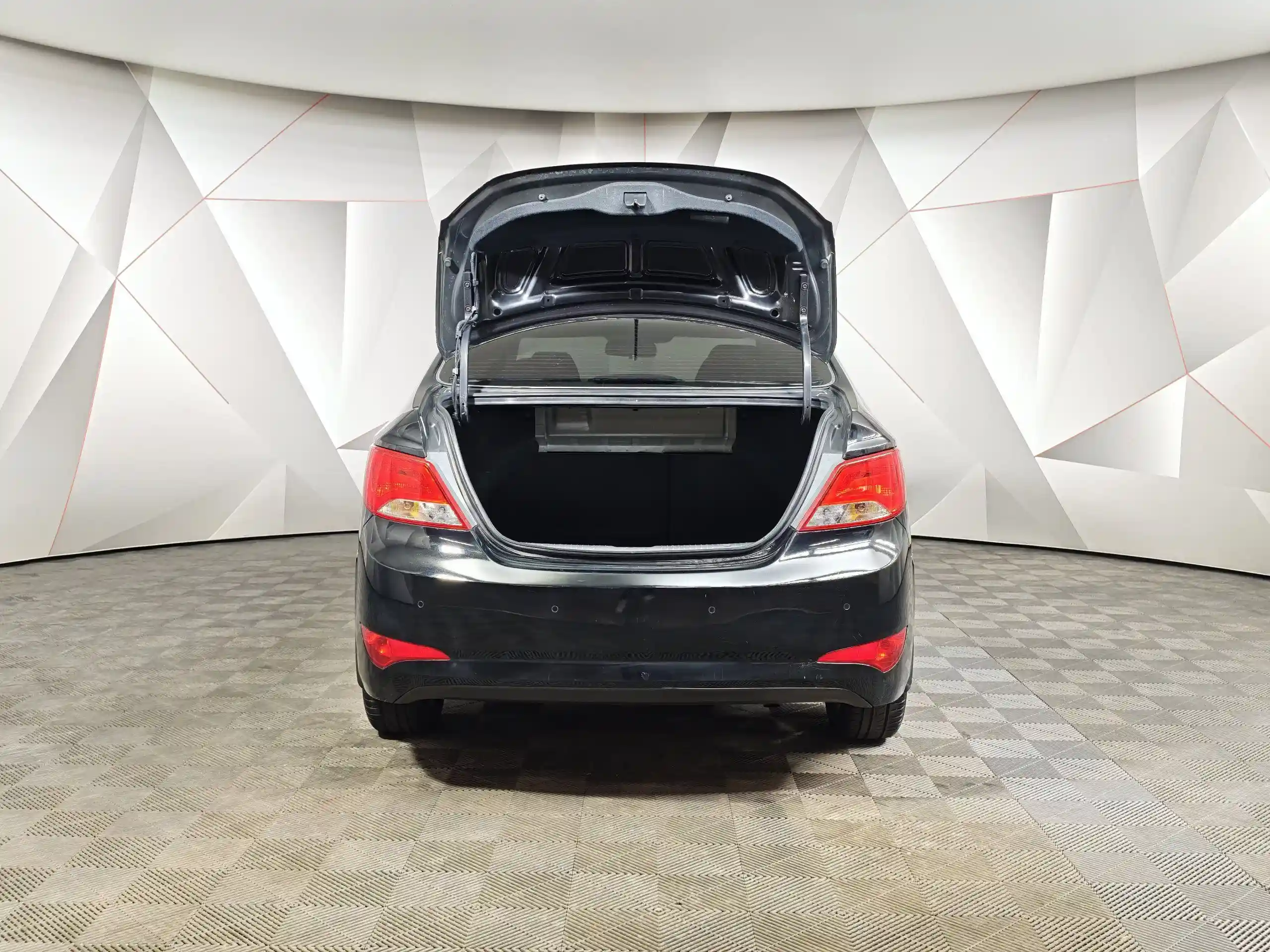 Hyundai Solaris 2016