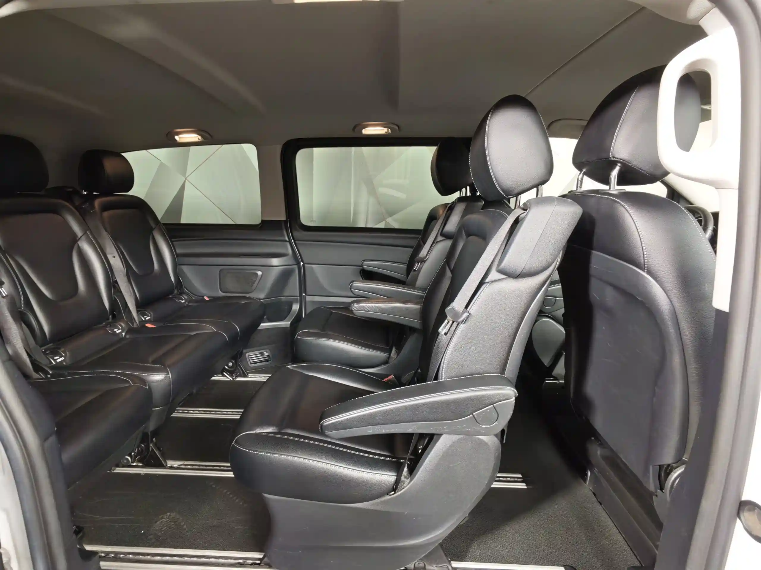 Mercedes-Benz V-Класс 2020
