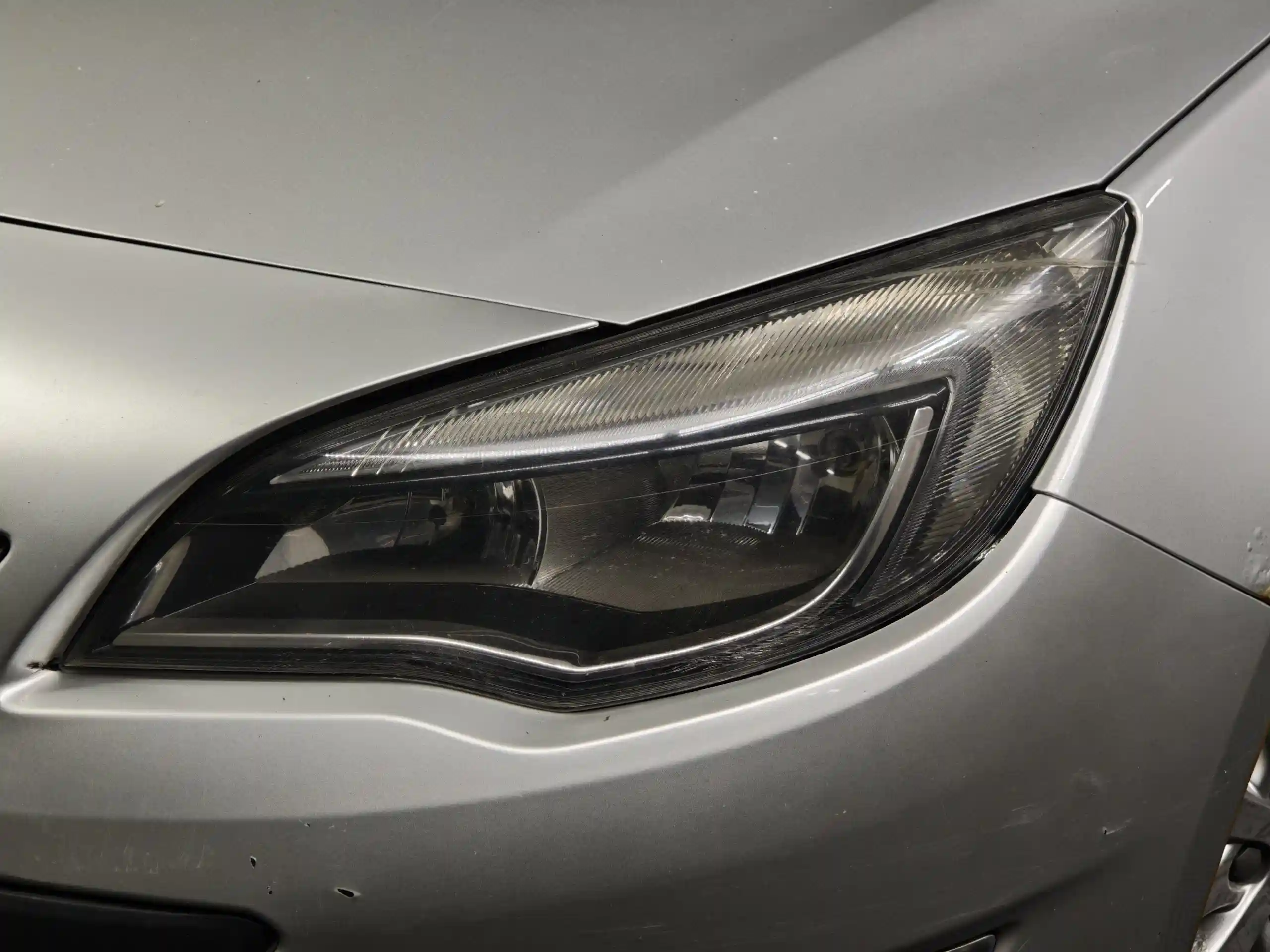 Opel Astra 2012