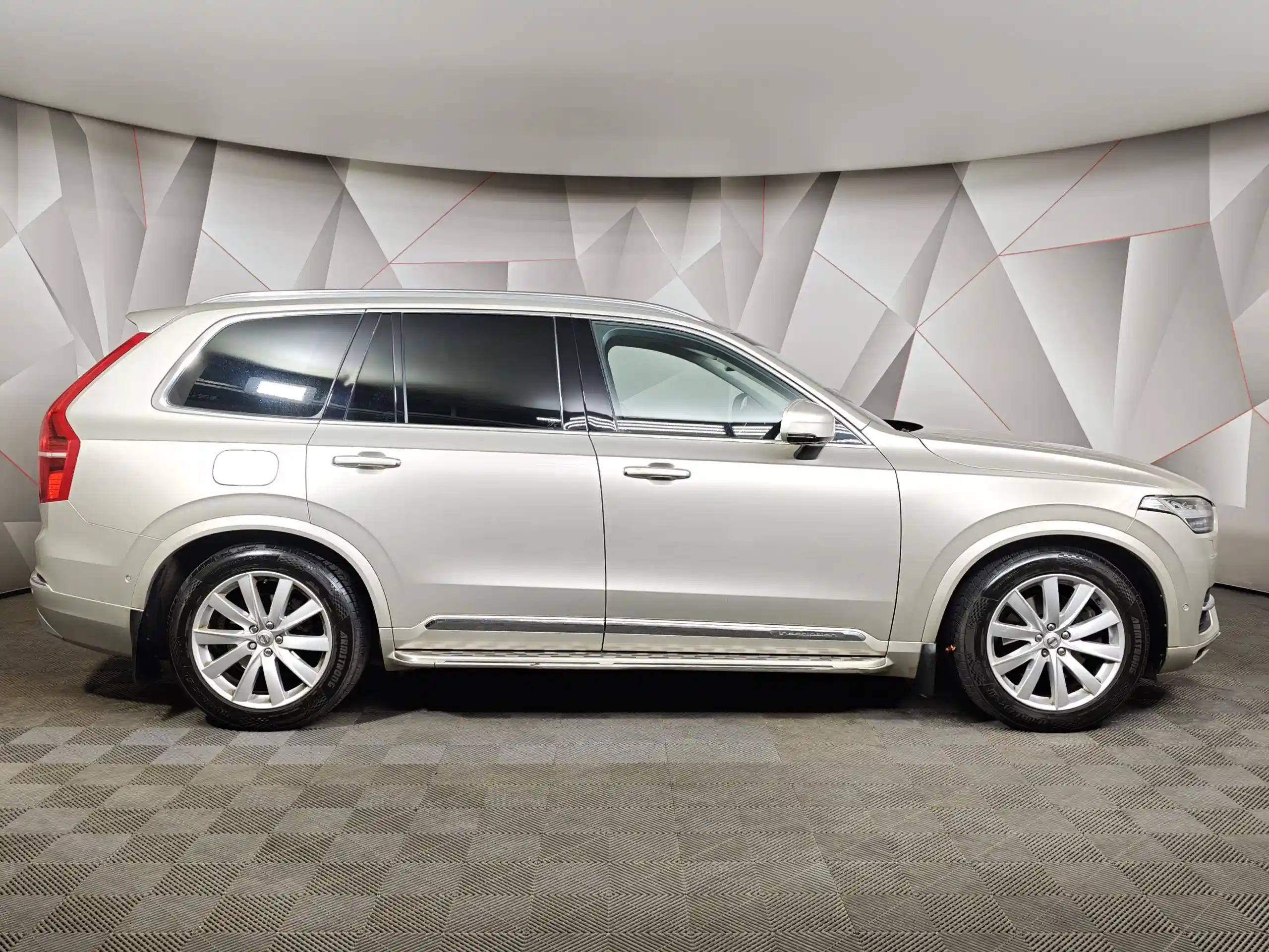 Volvo XC90 2015