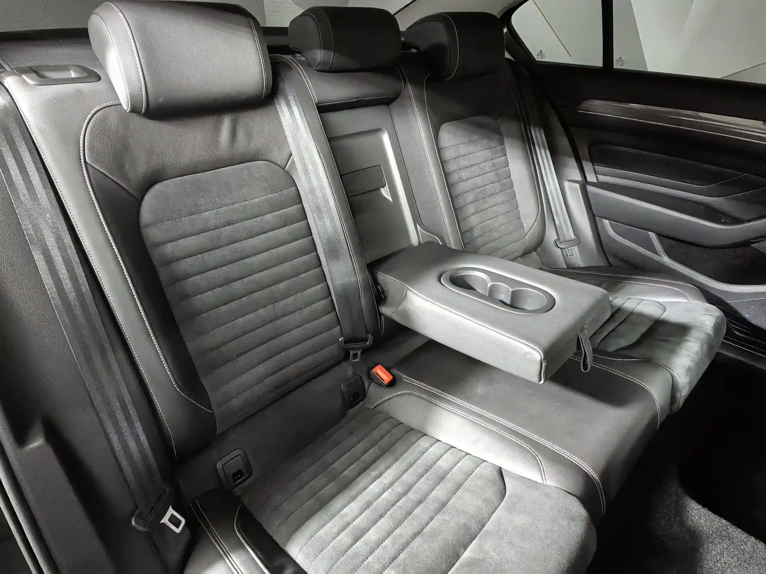 Volkswagen Passat 2021