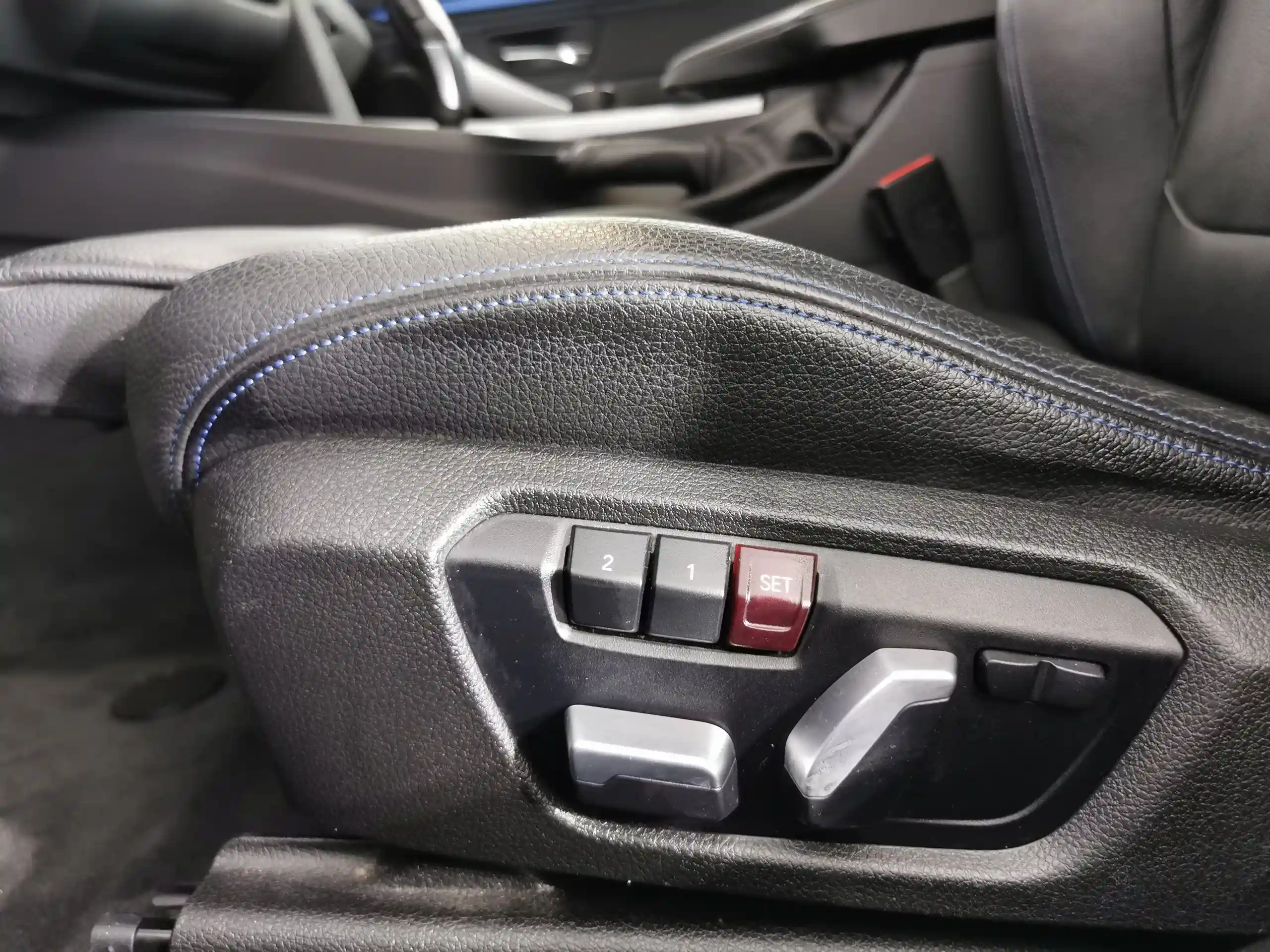 BMW 3 серия 2019