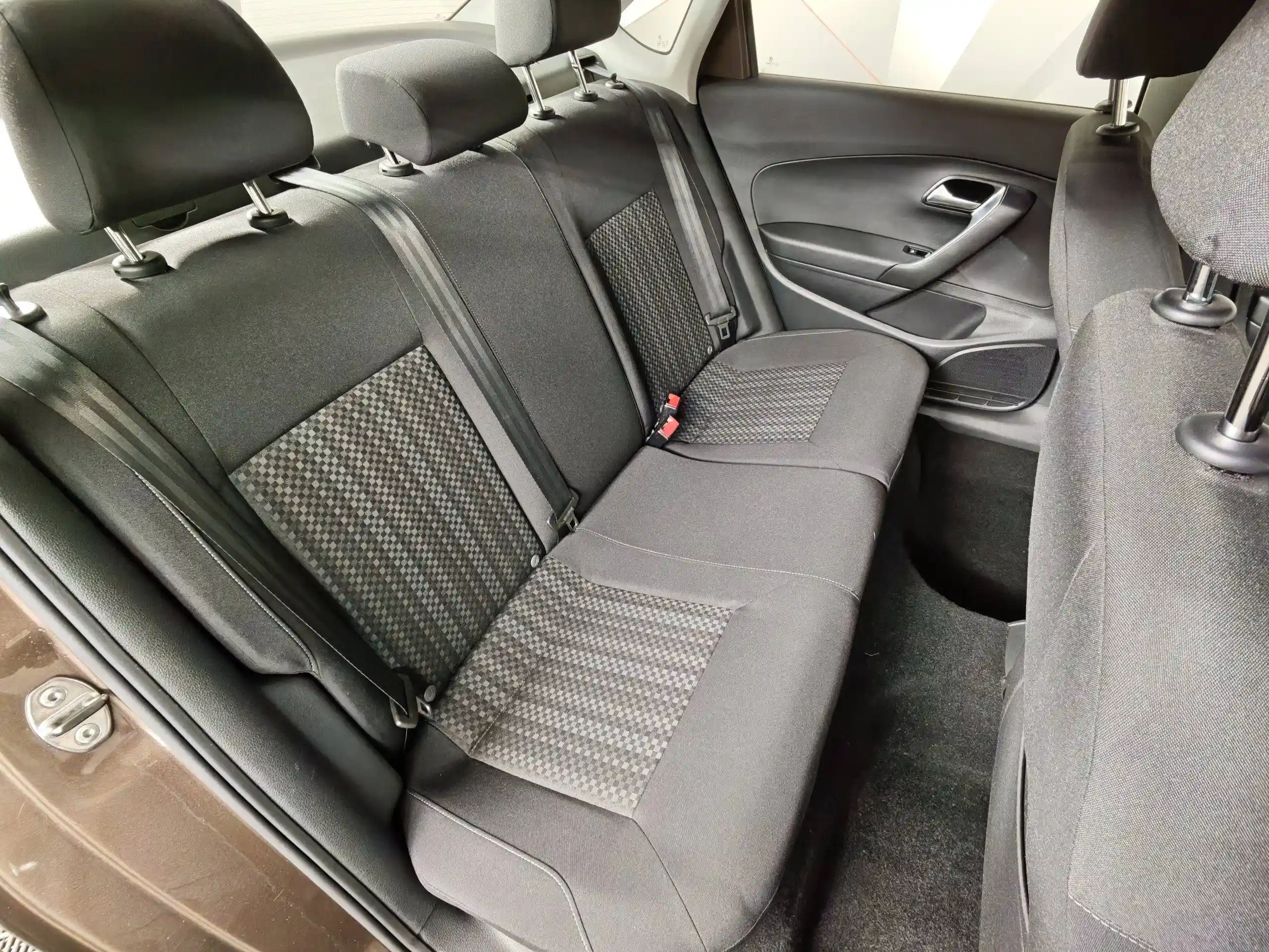Volkswagen Polo 2015