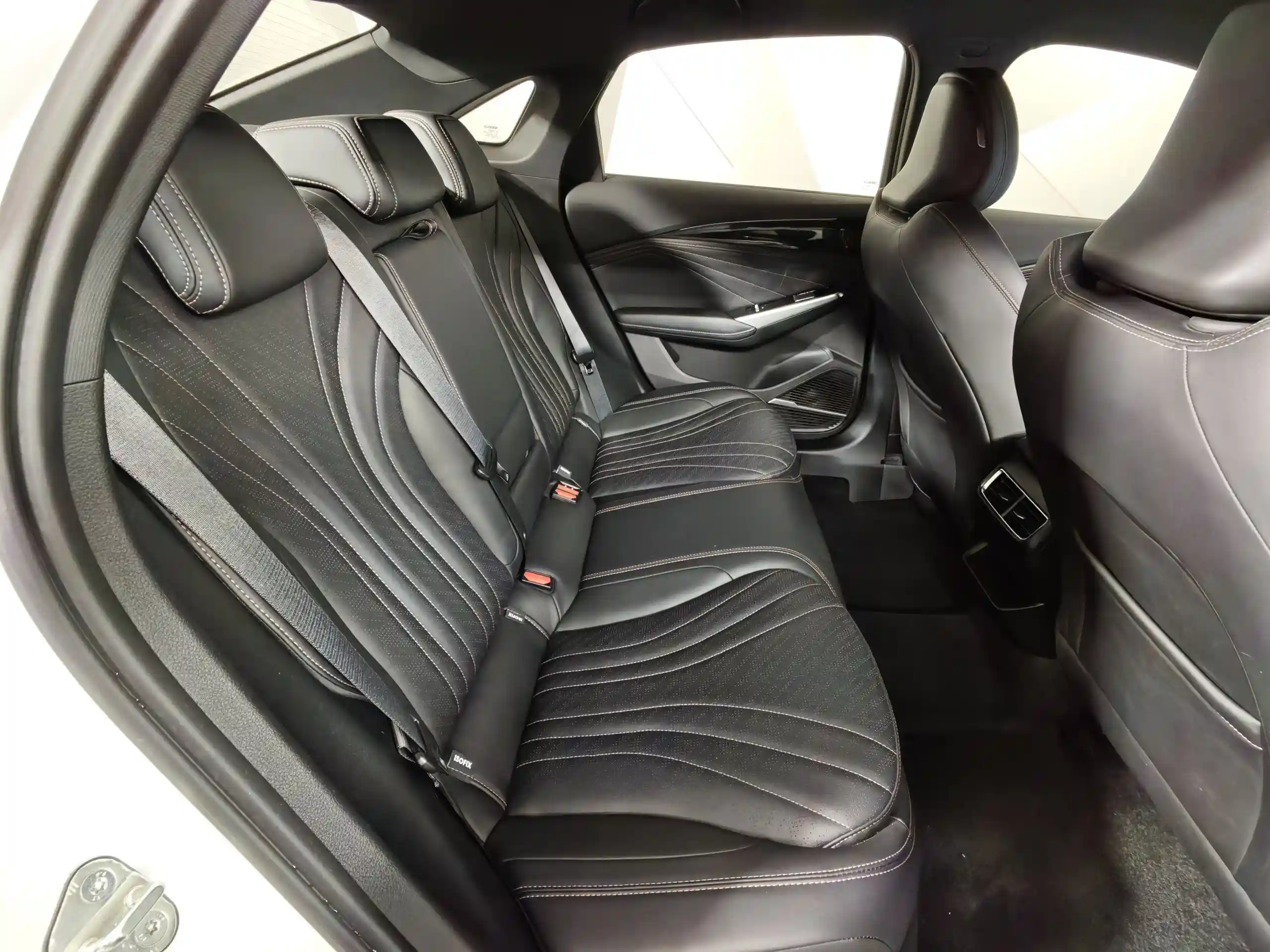 Geely Preface 2024