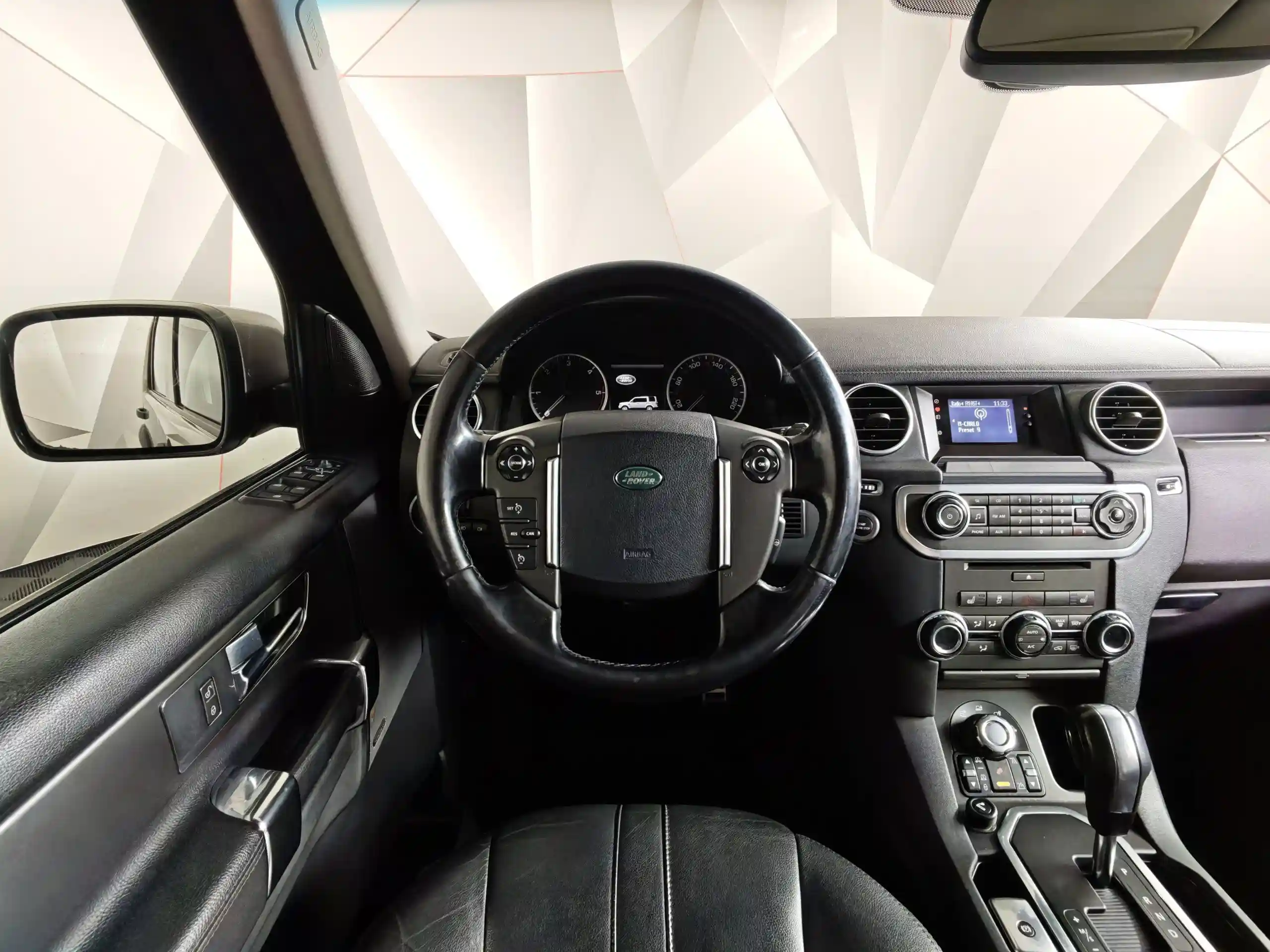 Land Rover Discovery 2011
