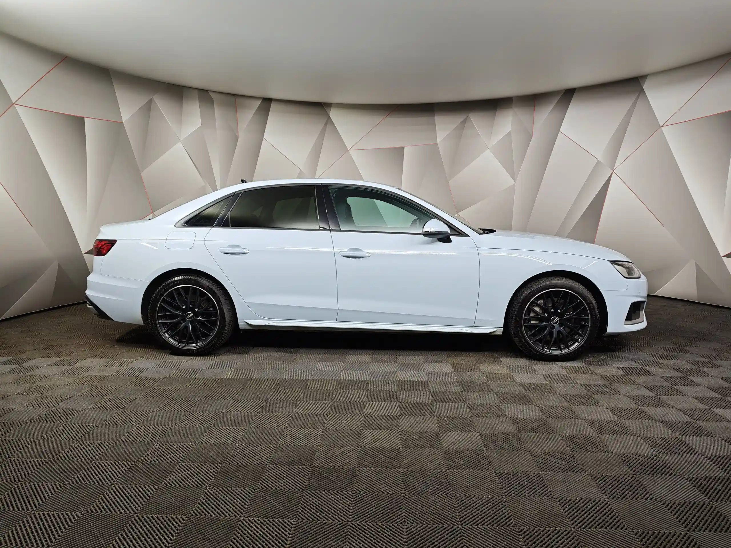 Audi A4 2021