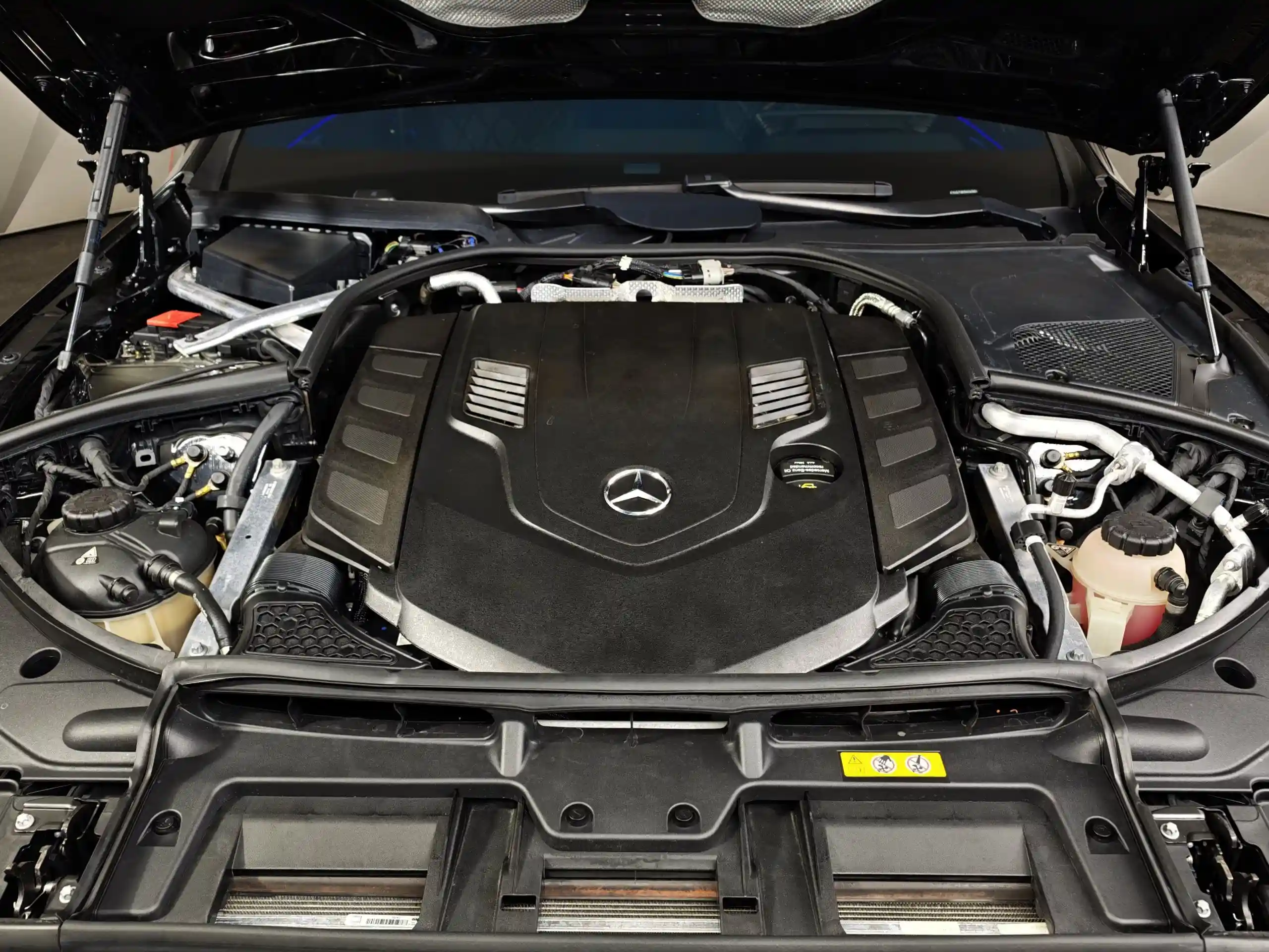 Mercedes-Benz S-Класс 2021
