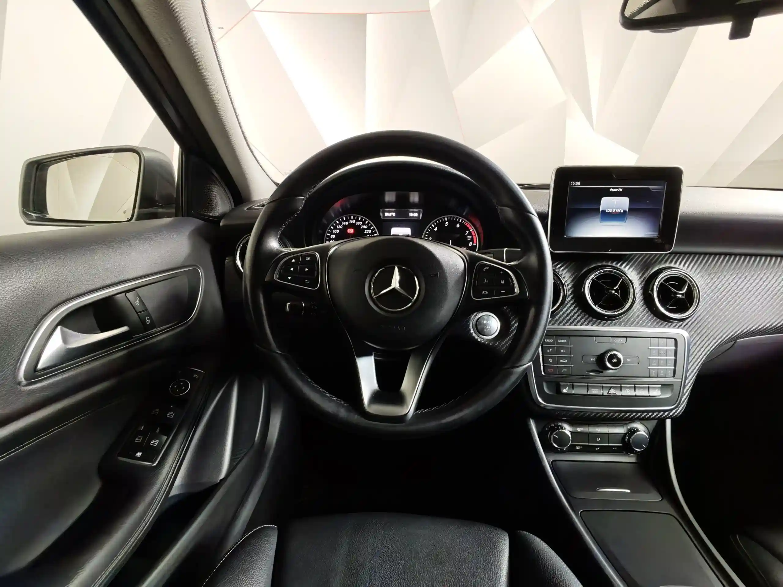 Mercedes-Benz GLA 2016