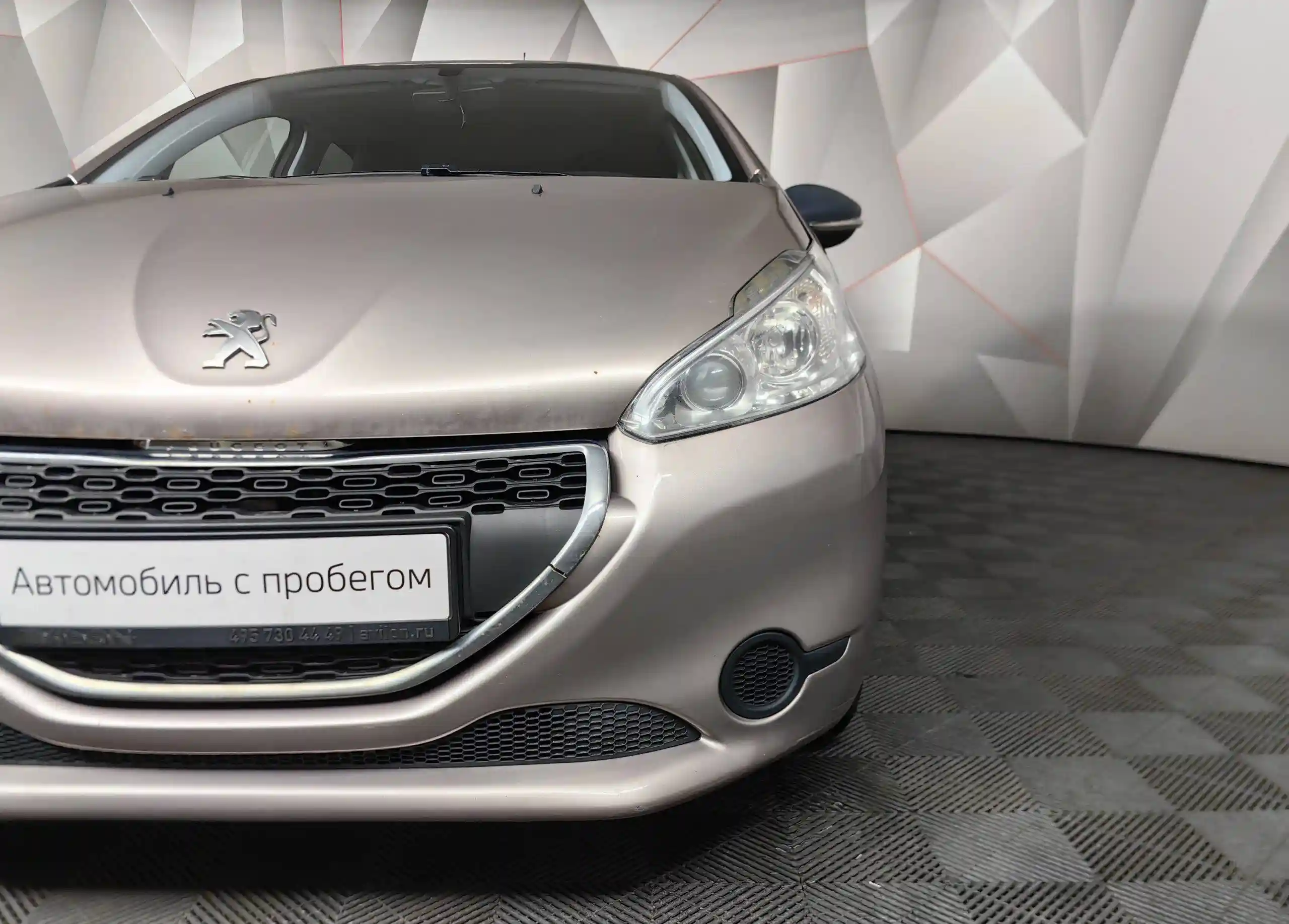 Peugeot 208 2013