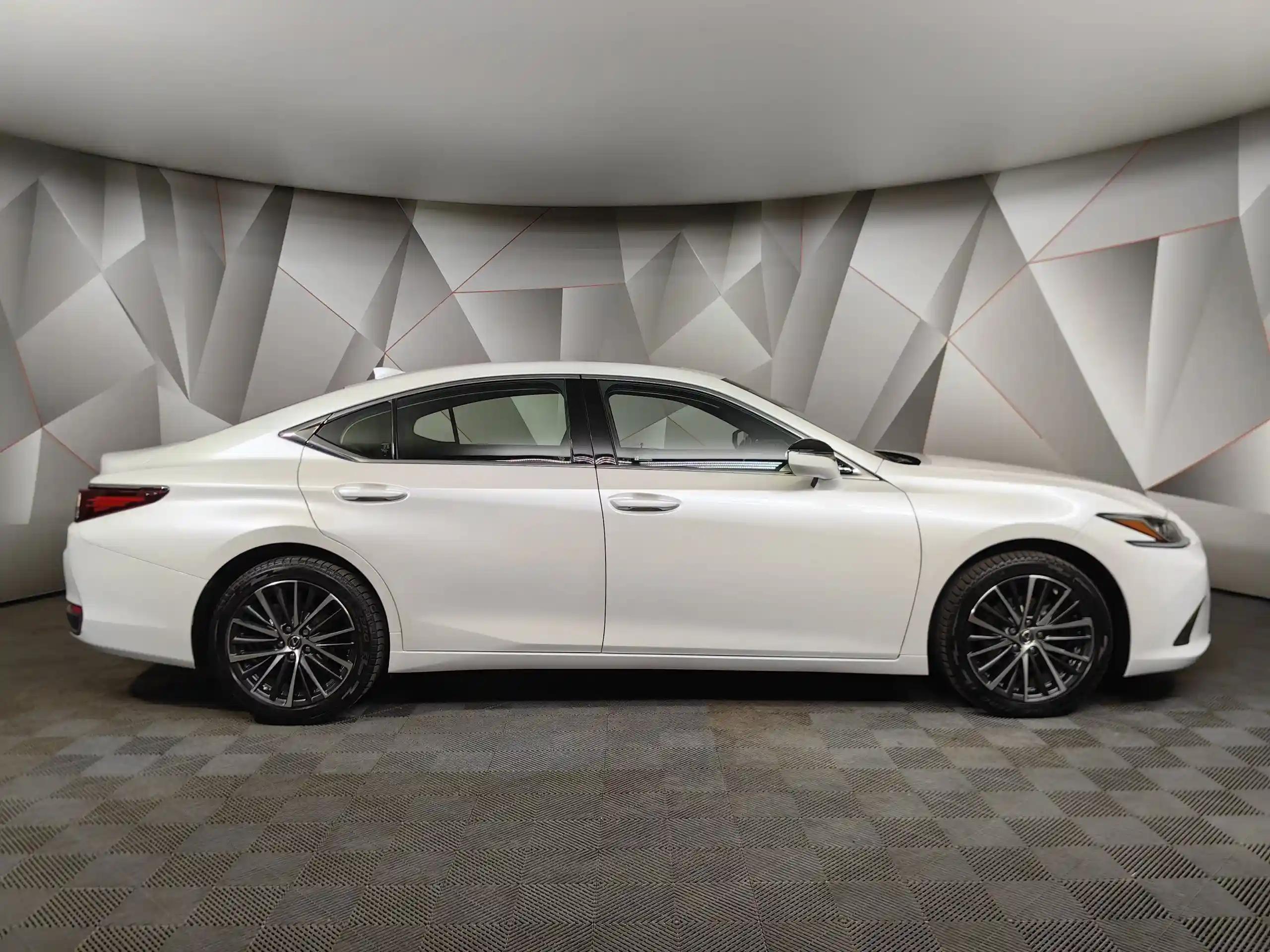 Lexus ES 2022