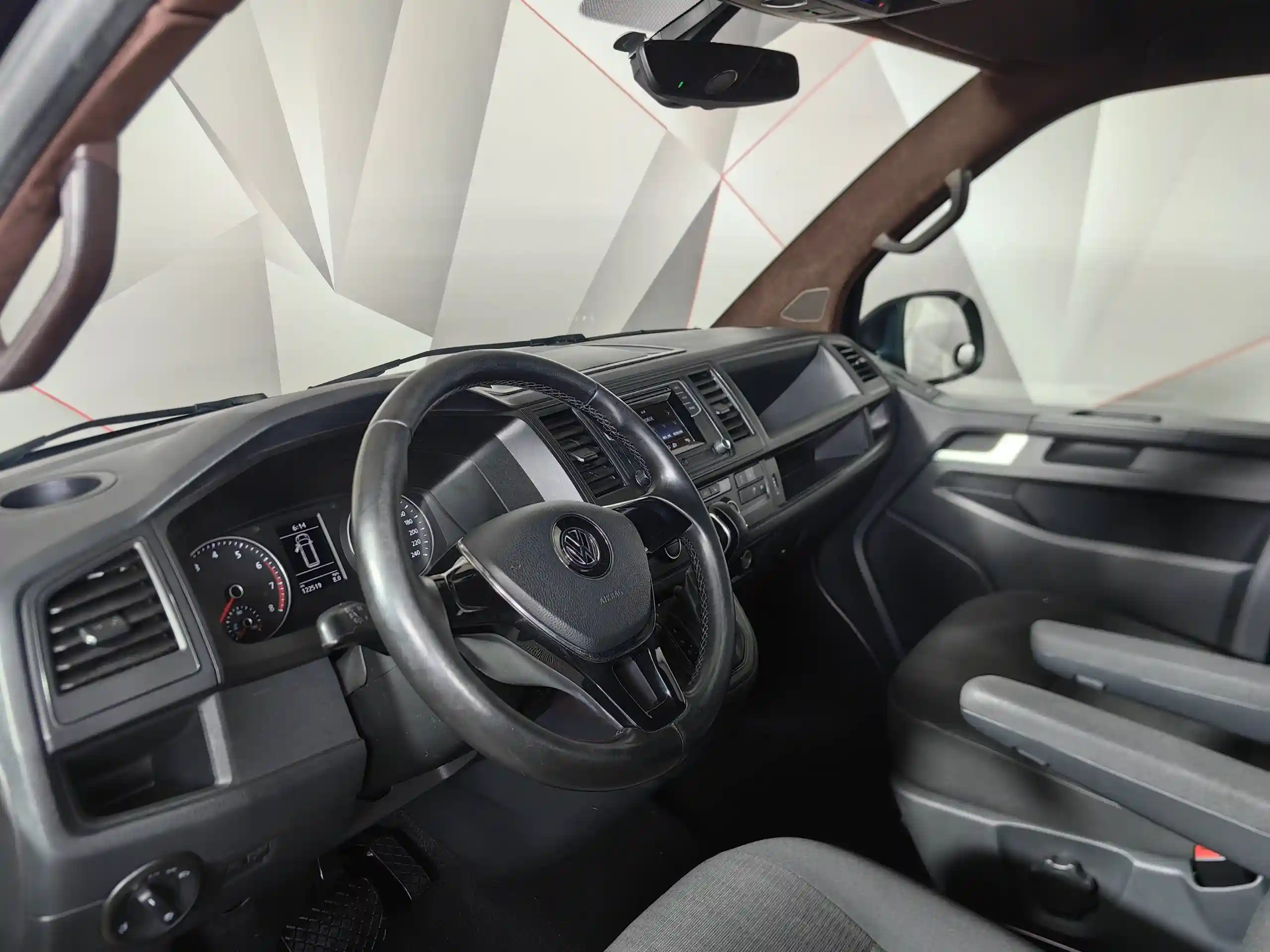 Volkswagen Caravelle 2018