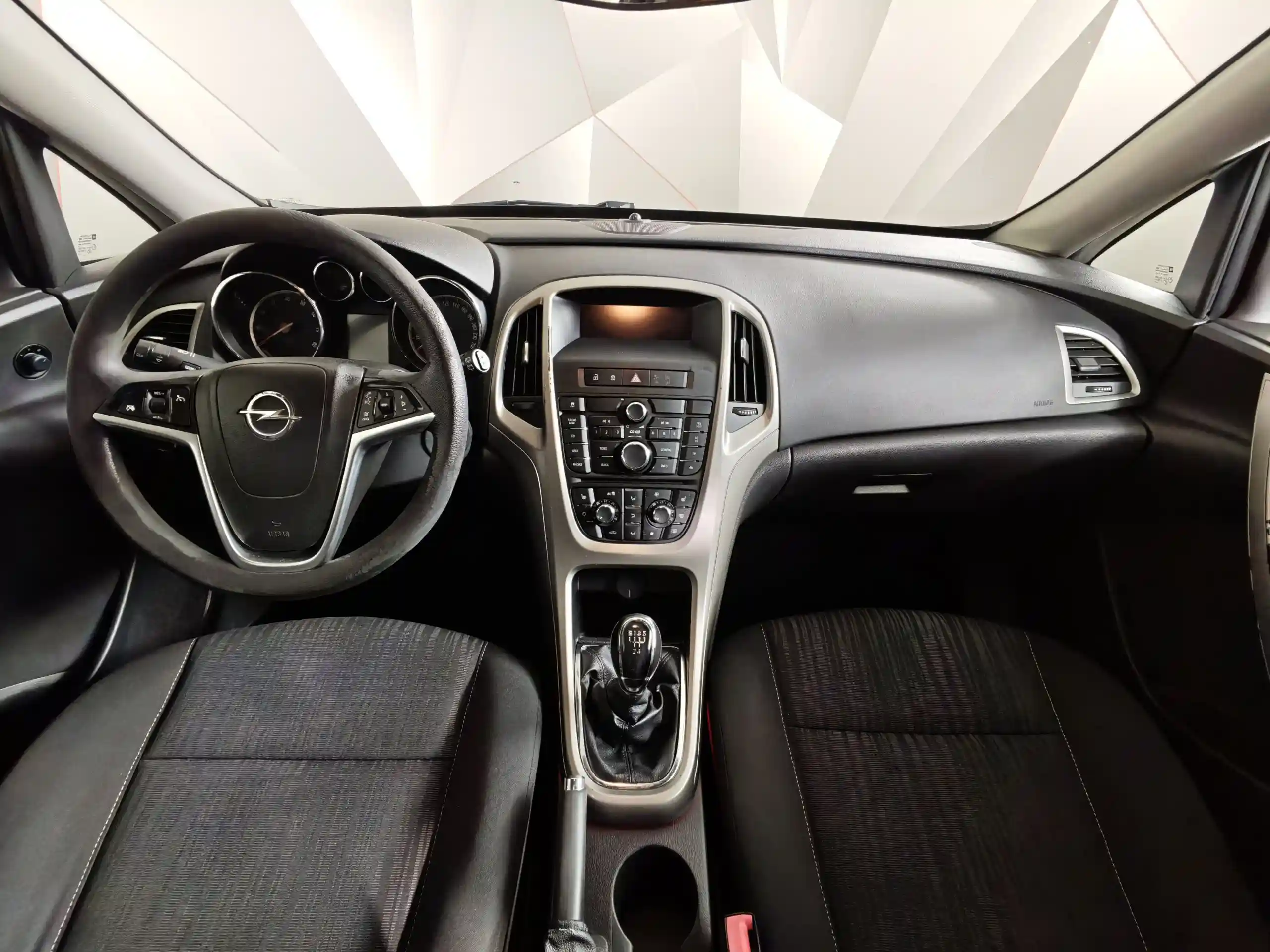 Opel Astra 2012