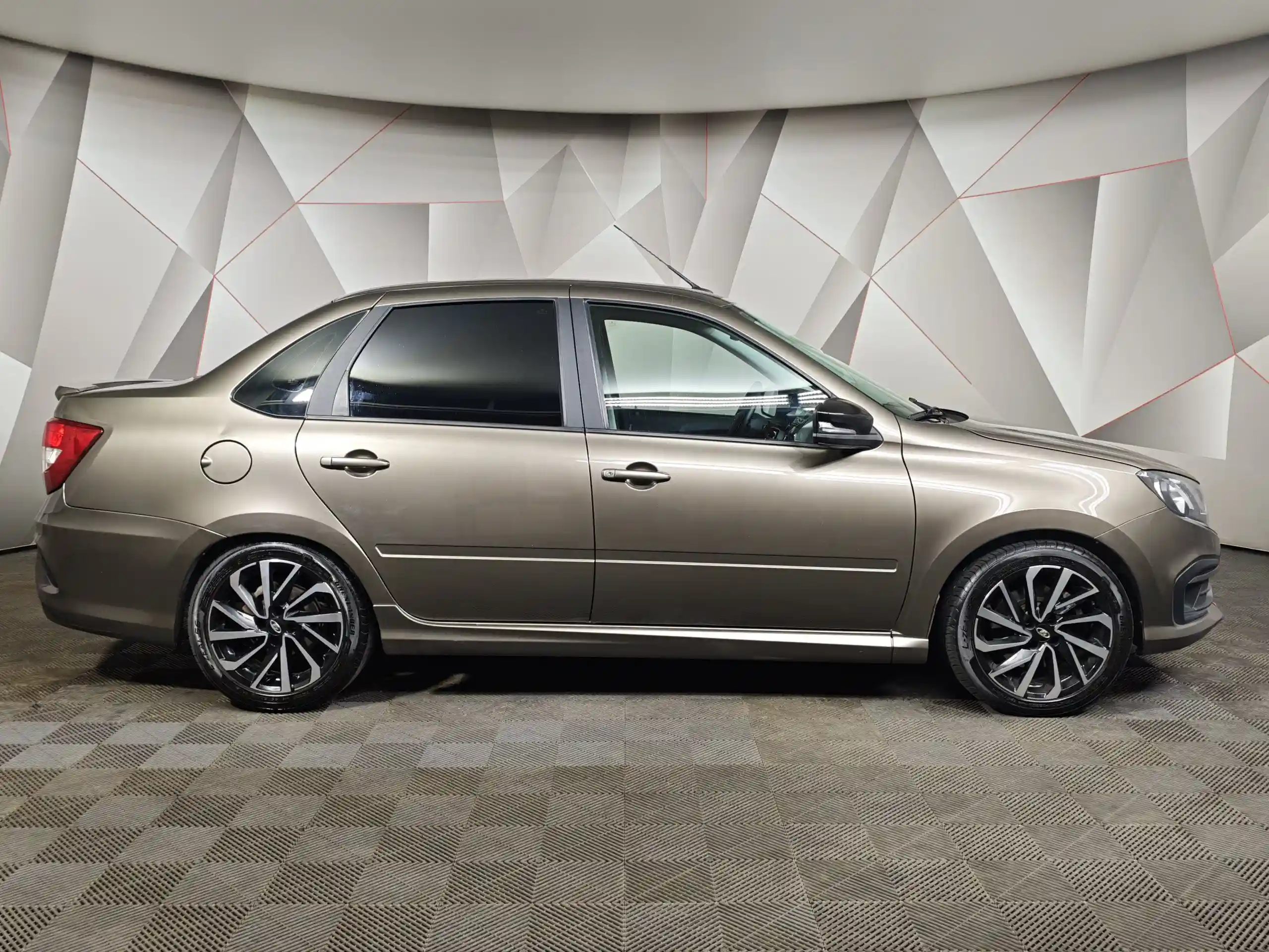 ВАЗ (Lada) Granta 2024